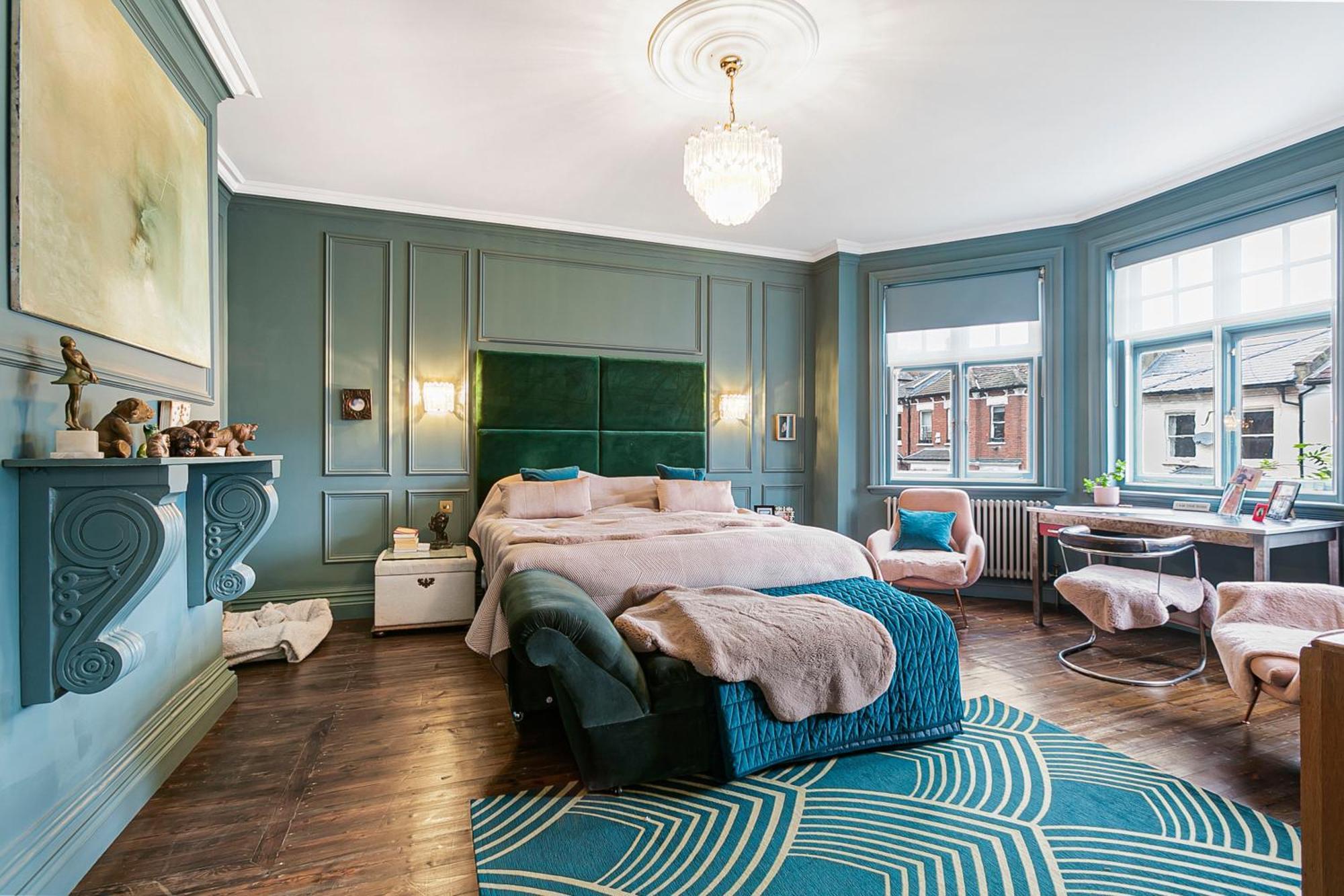 The Vicarage By Hostara Homes, A Luxury 4 Bedroom Designer In Highgate, Perfect For Families And Groups * London