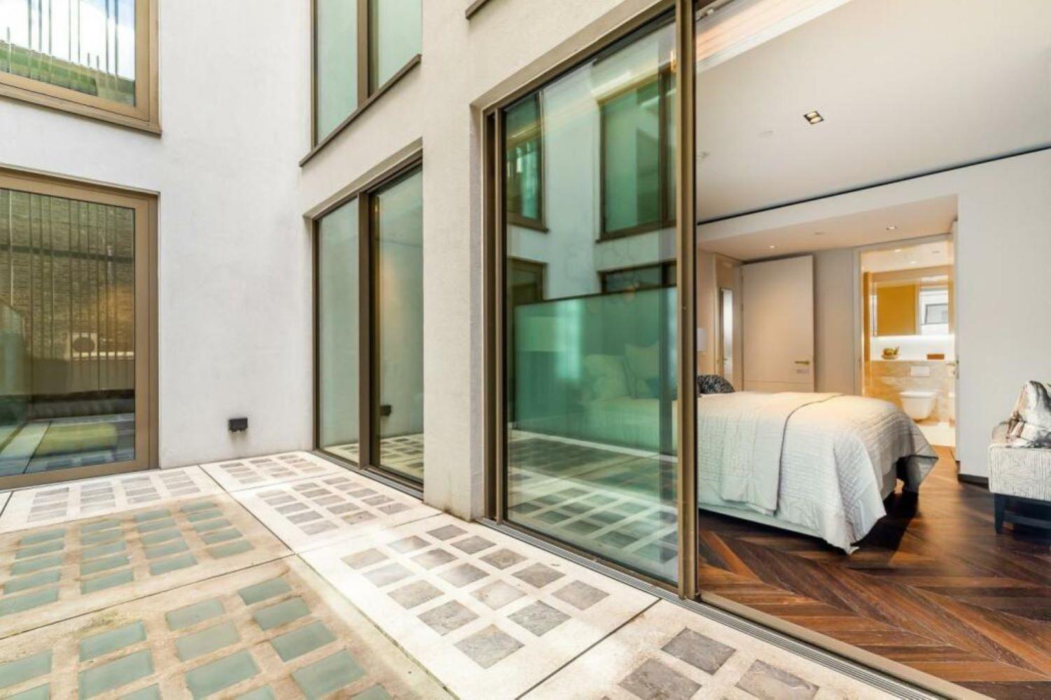 Modern Designer Central Leicester Square And Covent Garden Sleeps 6 Appartement Londen