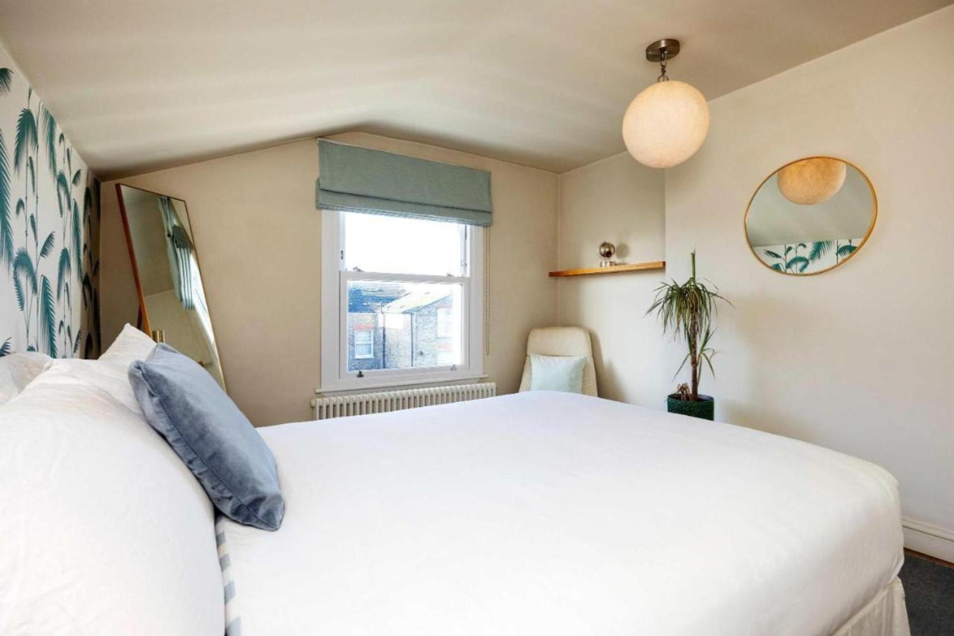 Modern Living Meets Timeless Charm Holiday home *