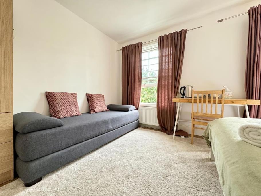 Roomy In King's Cross Londen