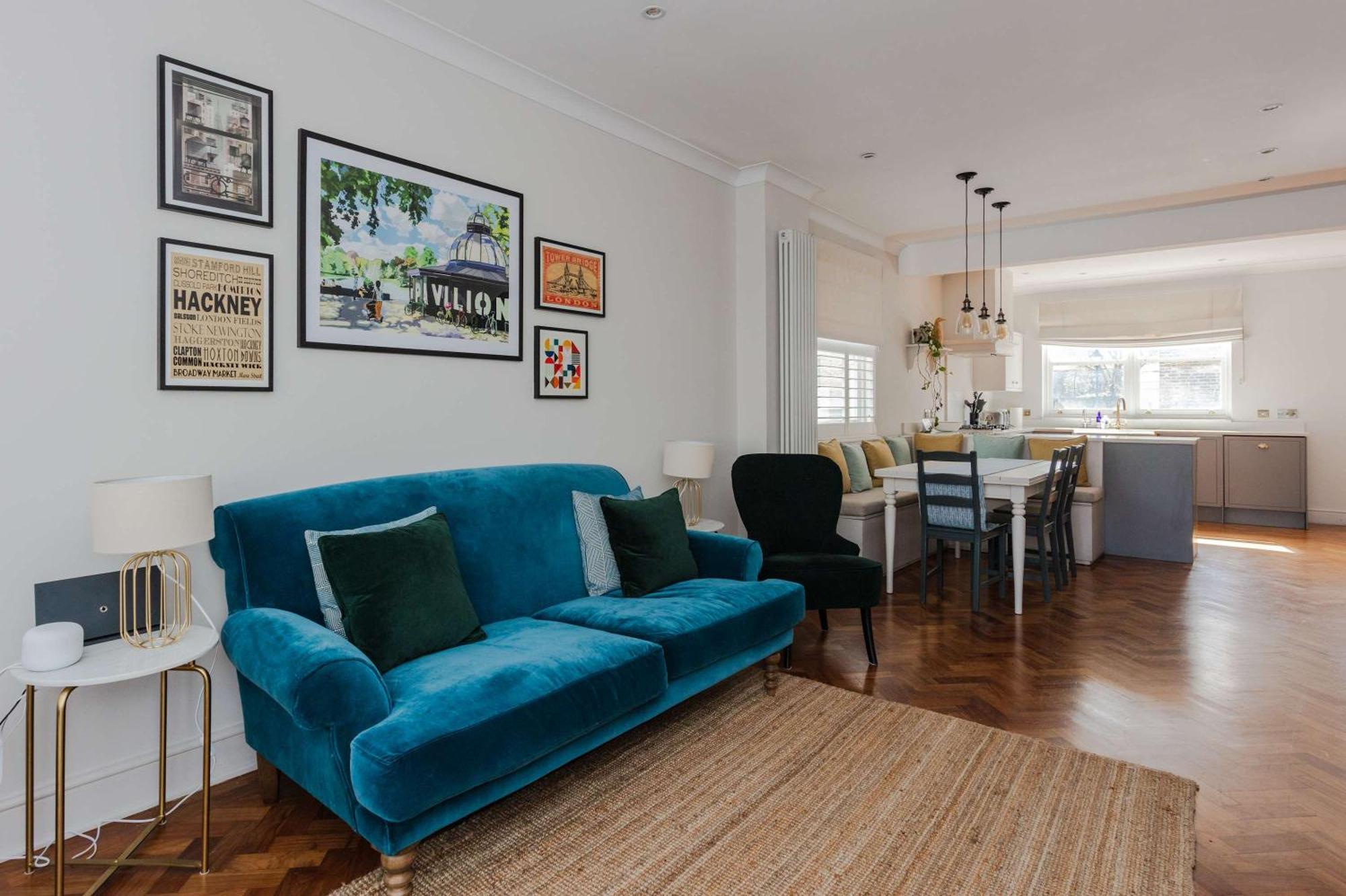 Apartment Newly Refurbished 4 Bedroom House In East *
