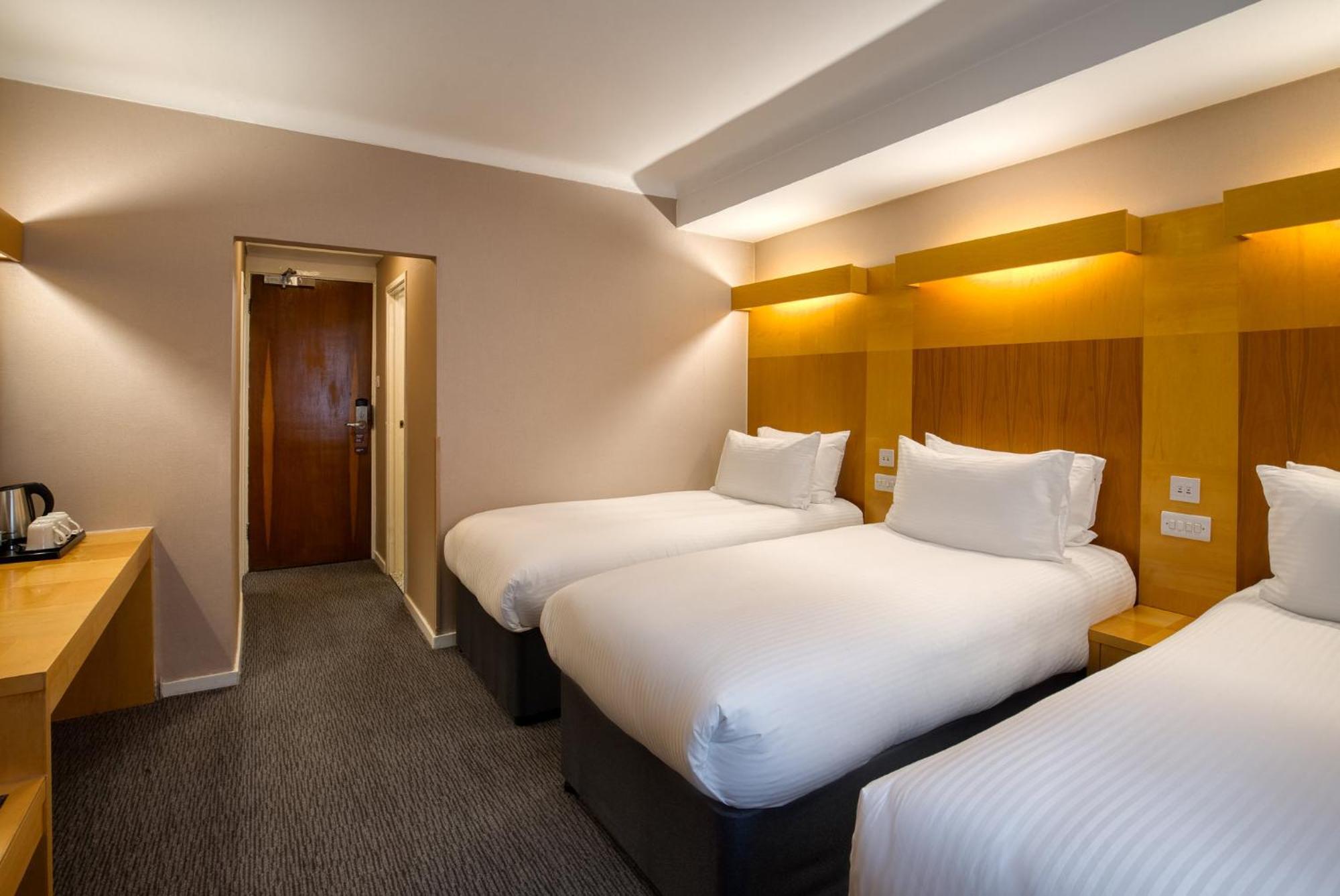 Tavistock Hotel 3*