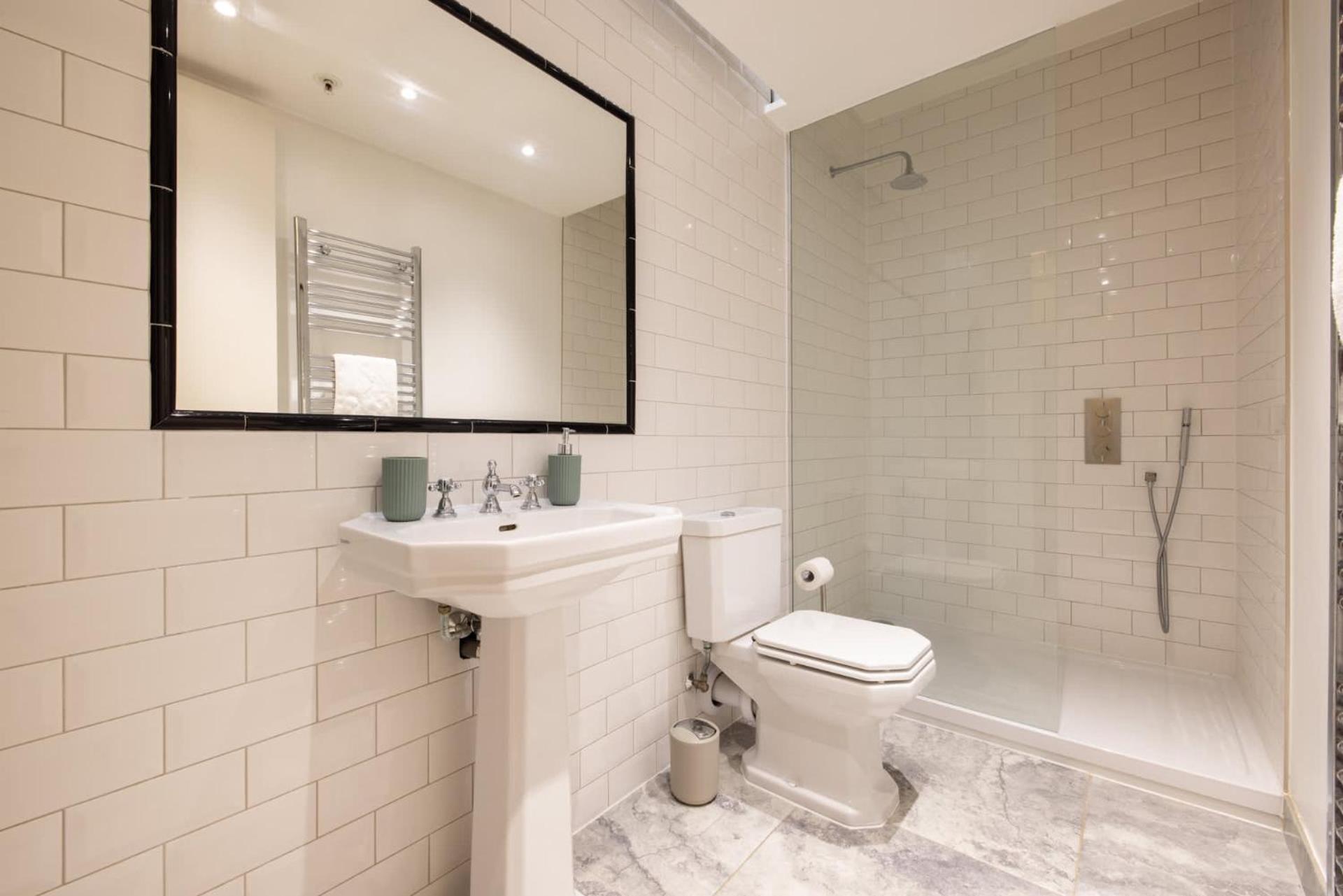 Soho Loft With A C & Concierge Apartment *