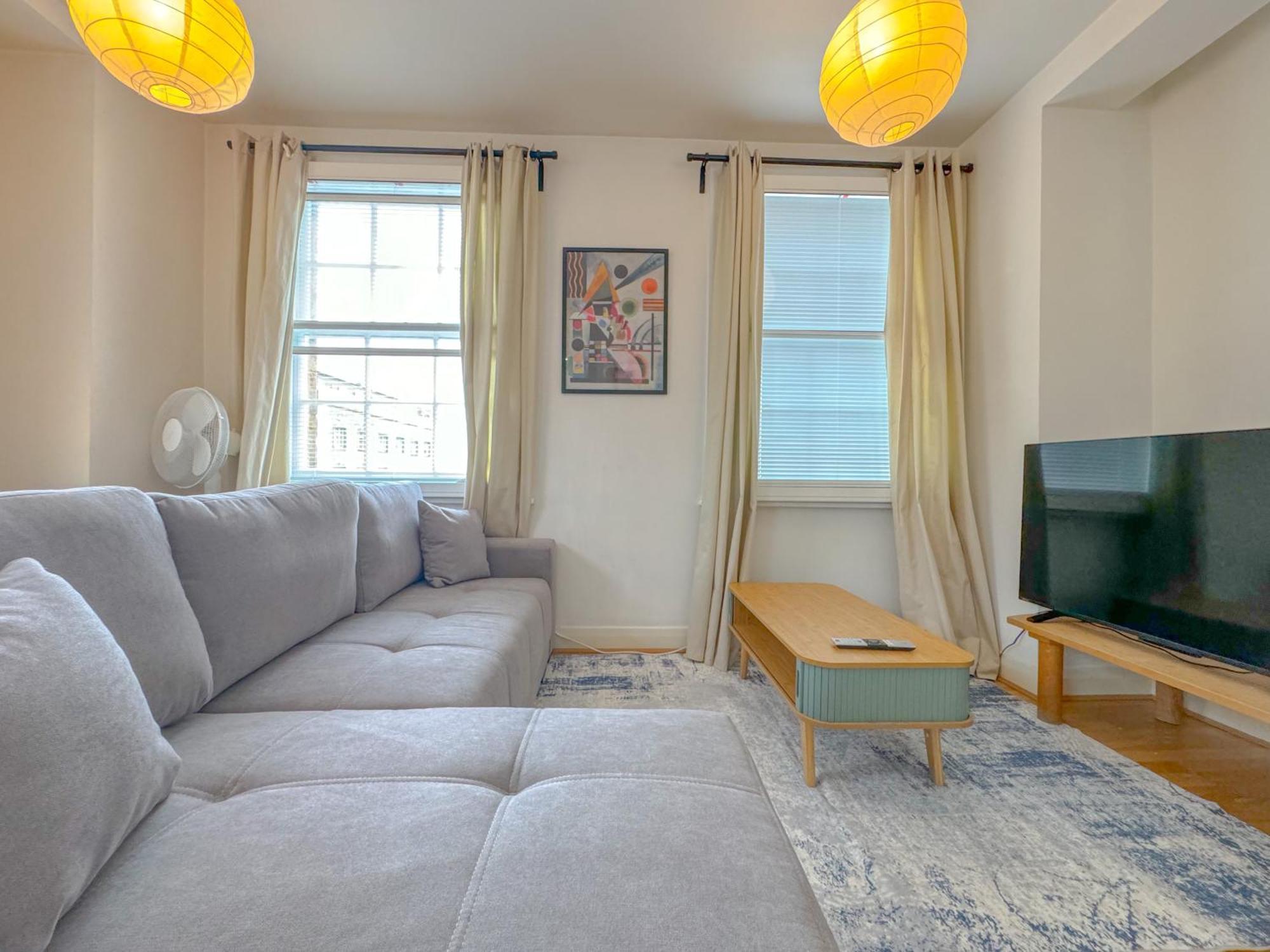 Gower Street Residences * London