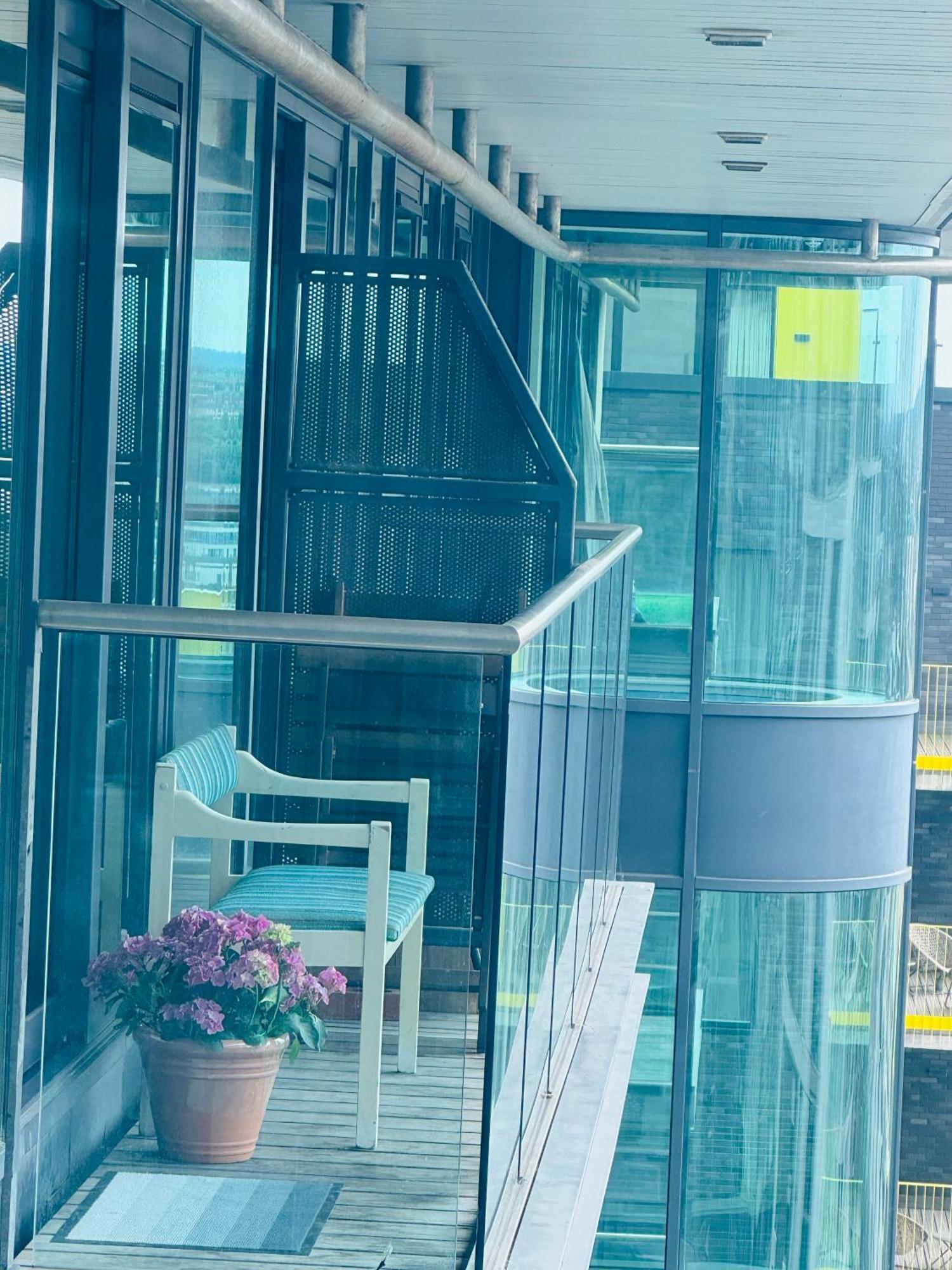 Appartement Modern 2bed 2bath Canary Wharf - Upto 5 Person Londen