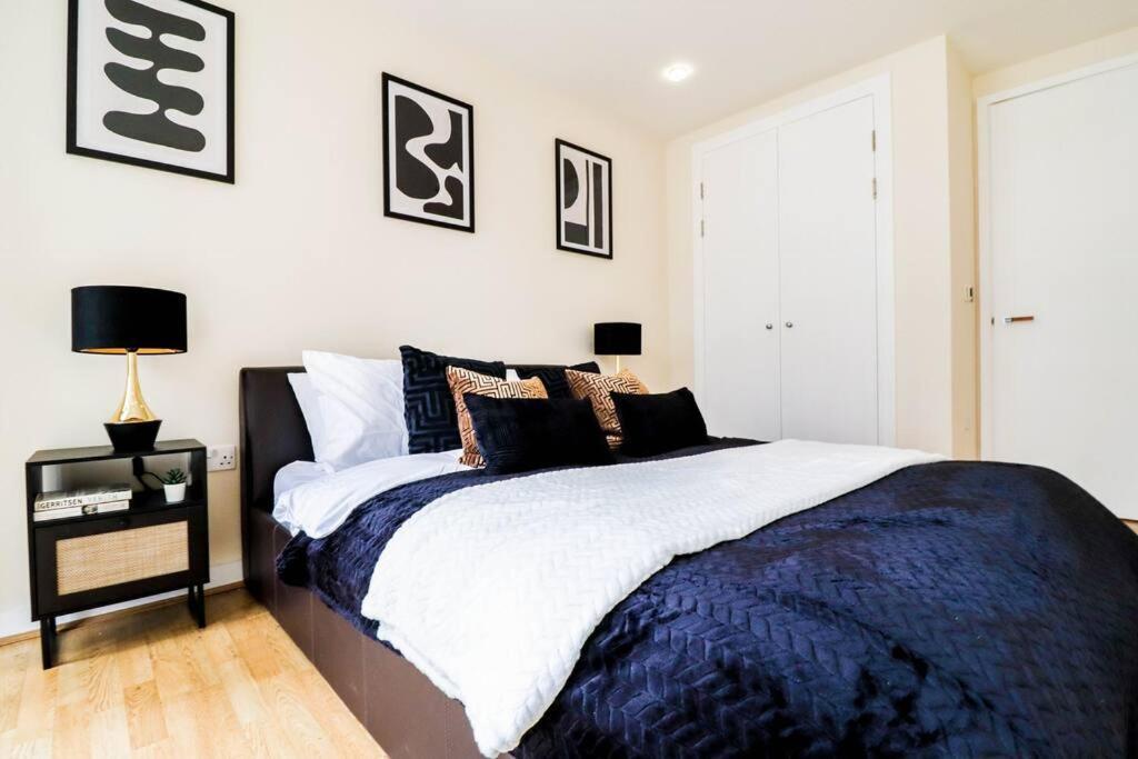 Apartment Premium Canary Wharf Flat - Long Offer