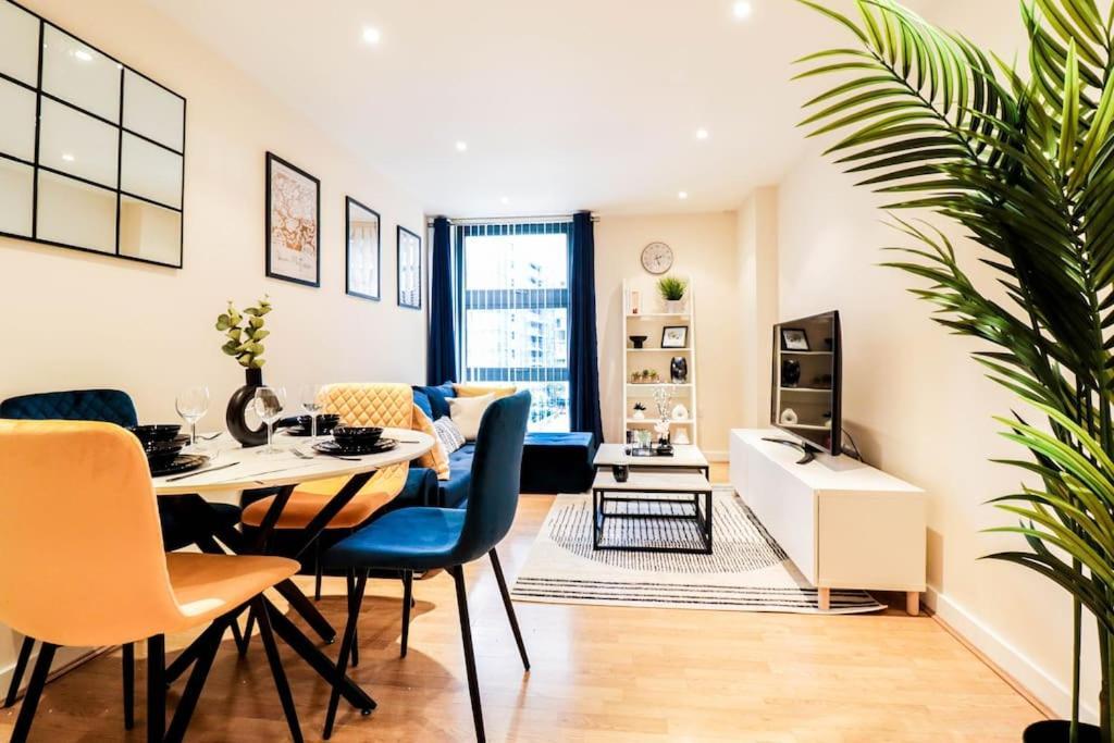 Premium Canary Wharf Flat - Long Offer Apartment London