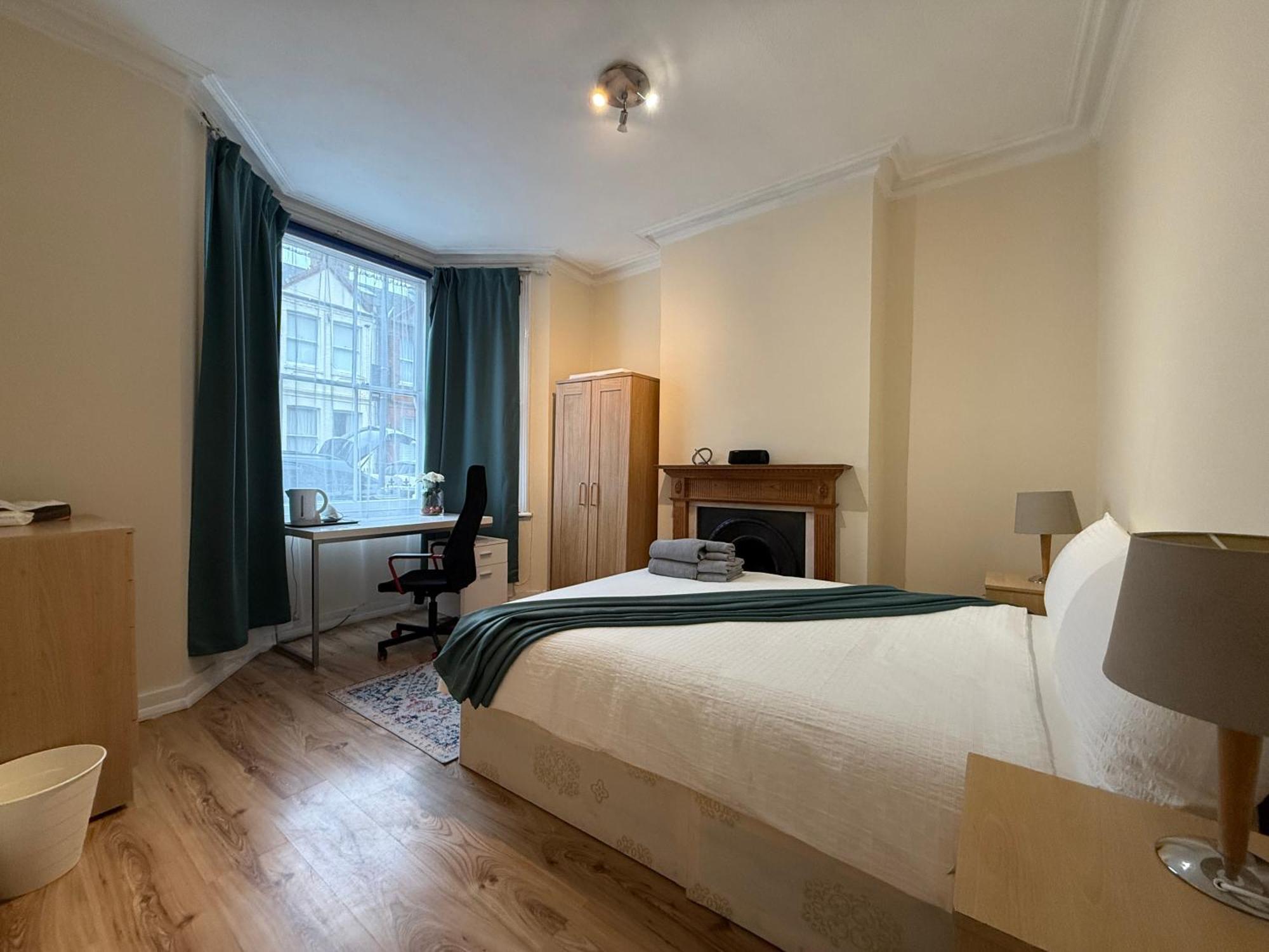 Affordable, Cozy And Beautiful In Hammersmith Habitación en casa particular *