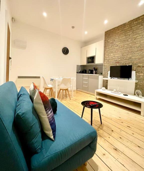 A Cosy One Double Bedroom Flat Londen
