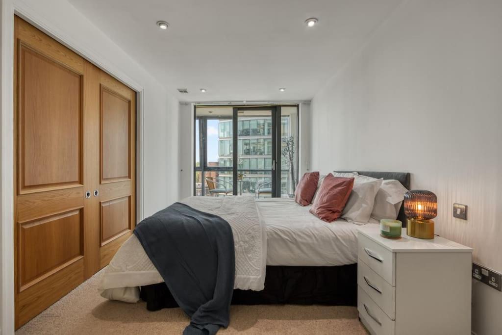 Luxury Living In Paddington, *