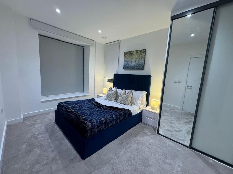 Apartment Spacious Maida Vale Flat 2 Bed 2 Bath Private Balcony *