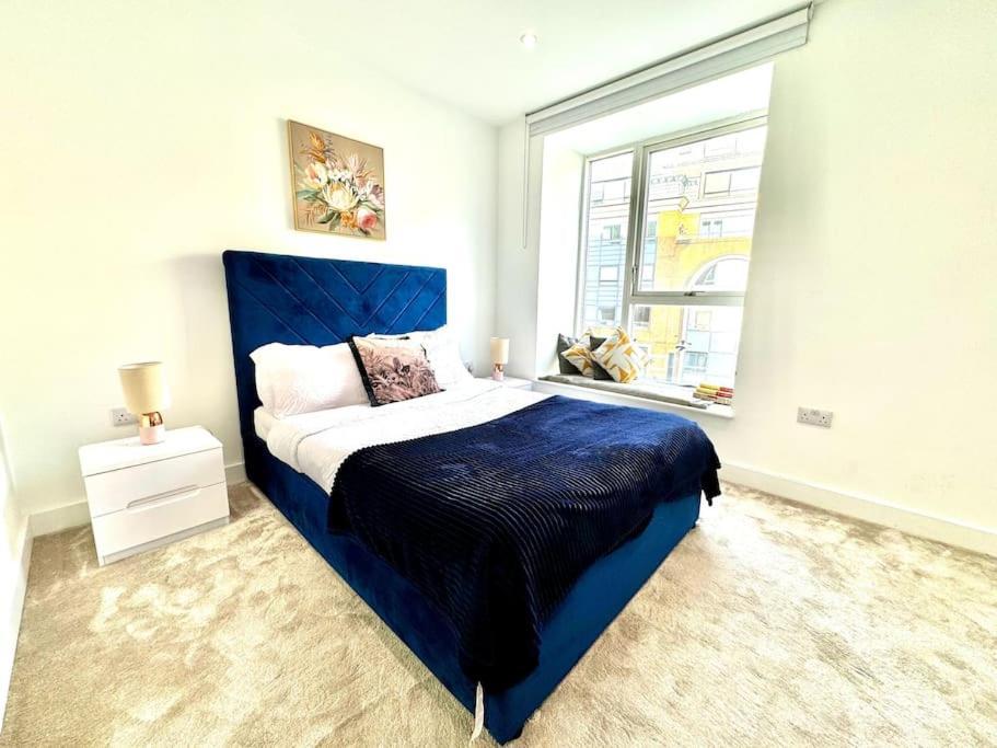 Spacious Maida Vale Flat 2 Bed 2 Bath Private Balcony Apartment *
