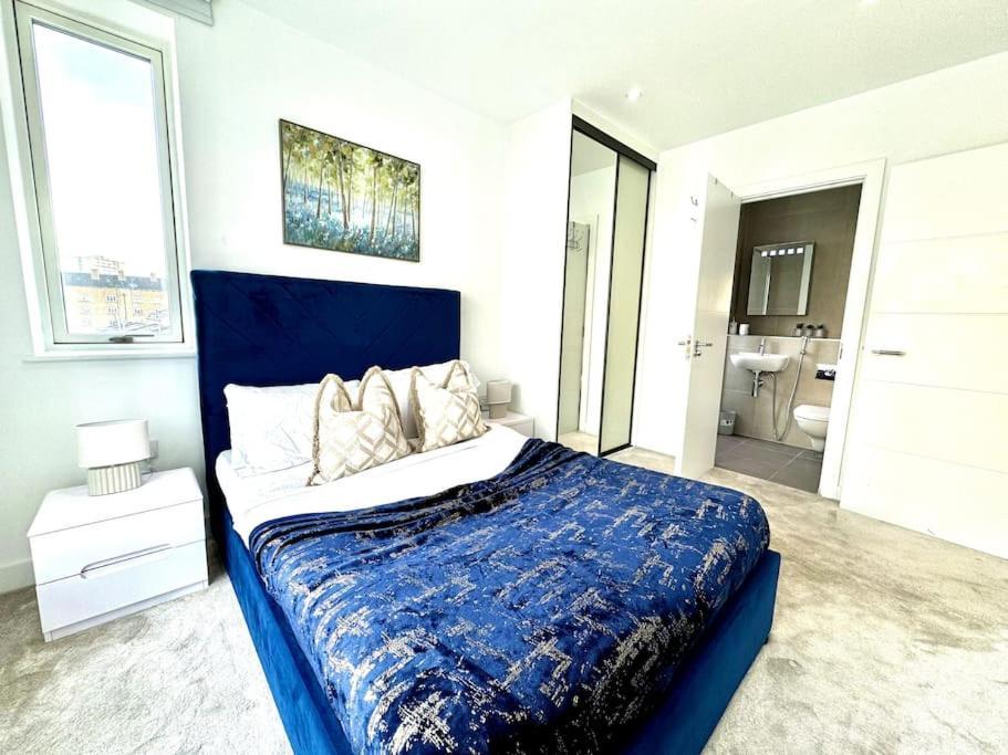 Apartment Spacious Maida Vale Flat 2 Bed 2 Bath Private Balcony