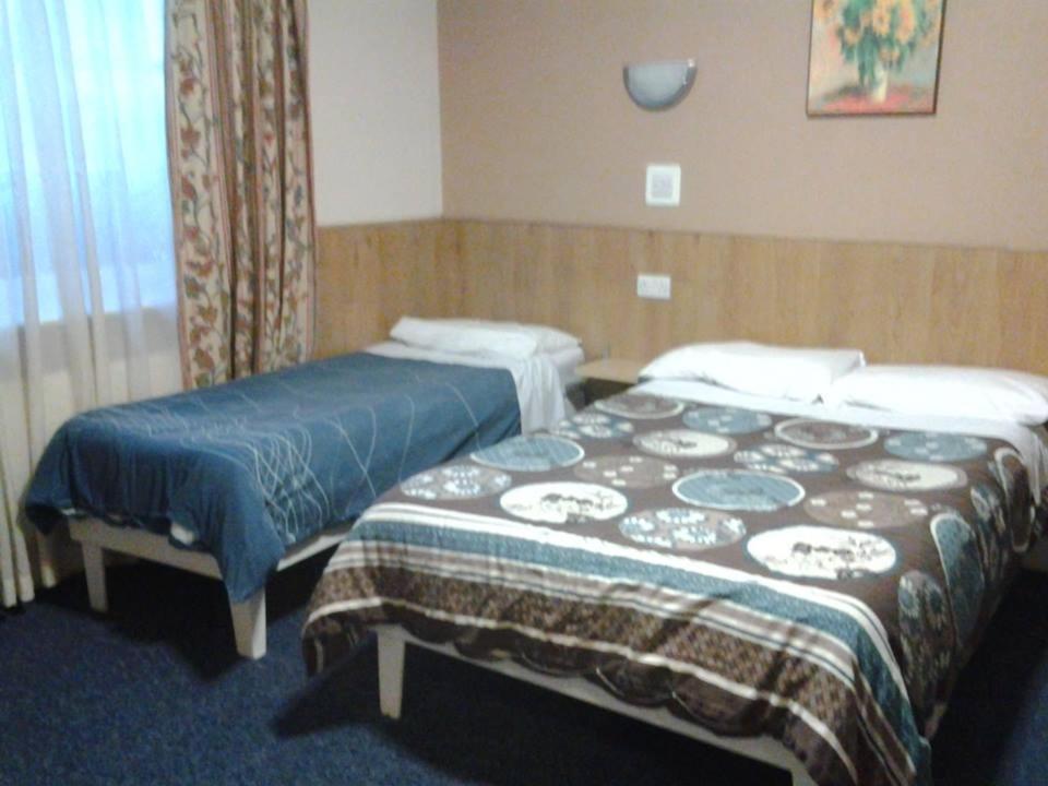 Macdonald Guest house