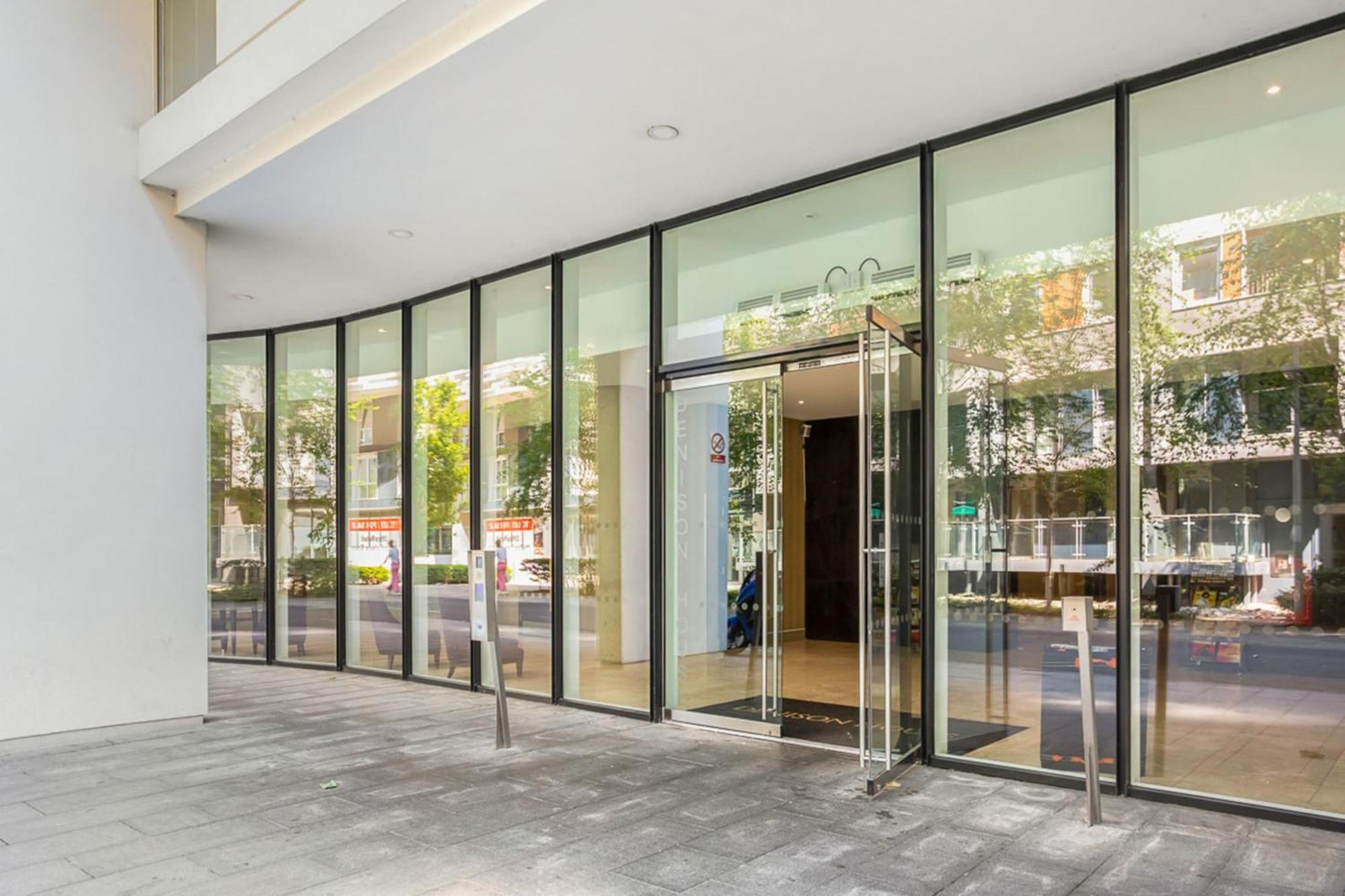 Apartment Panoramic 3-bed Oasis London