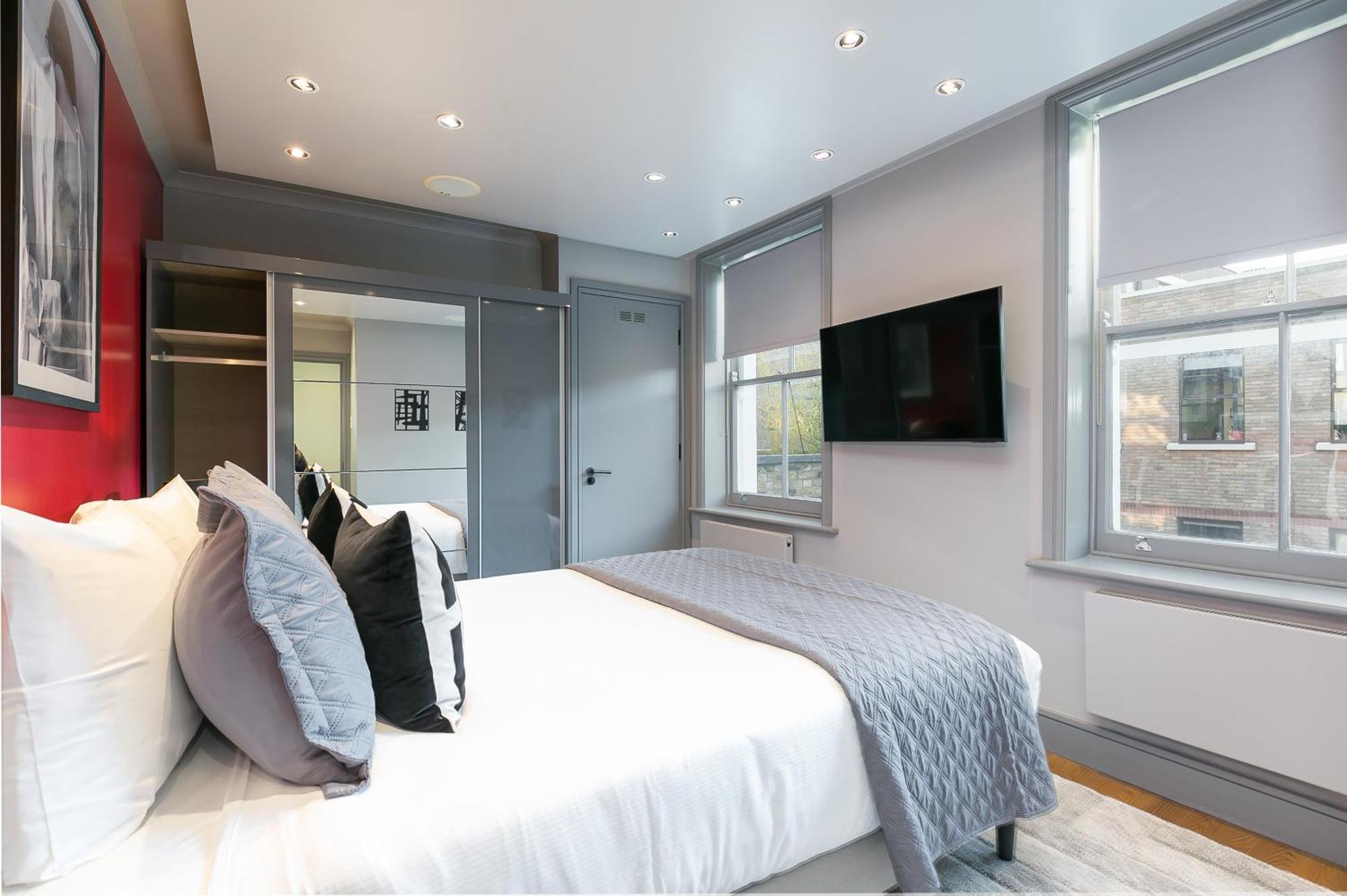 Urban Chic - Bloomsbury London