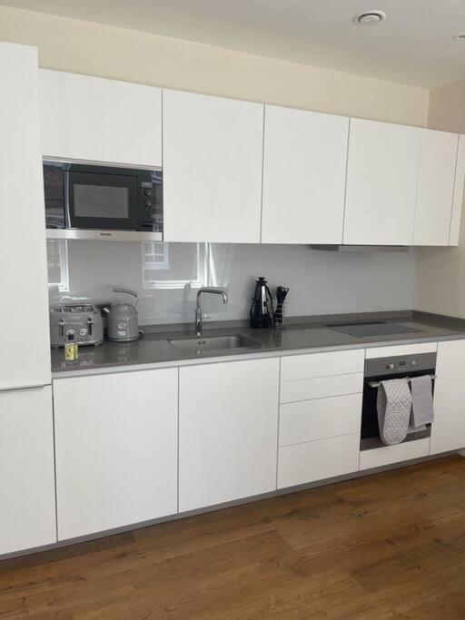 Lovelystudio In Kensington Appartement Londen
