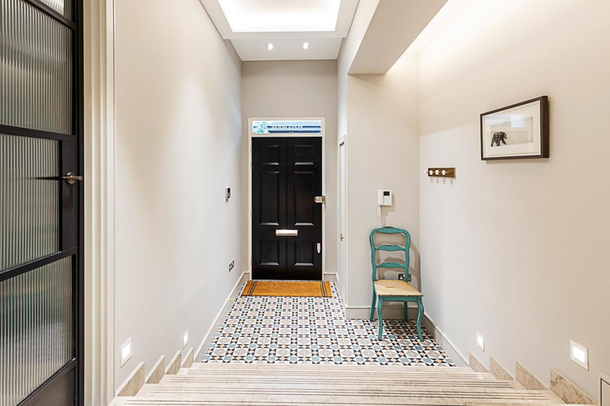 Pepys House A Modern Touch Of History Holiday home London