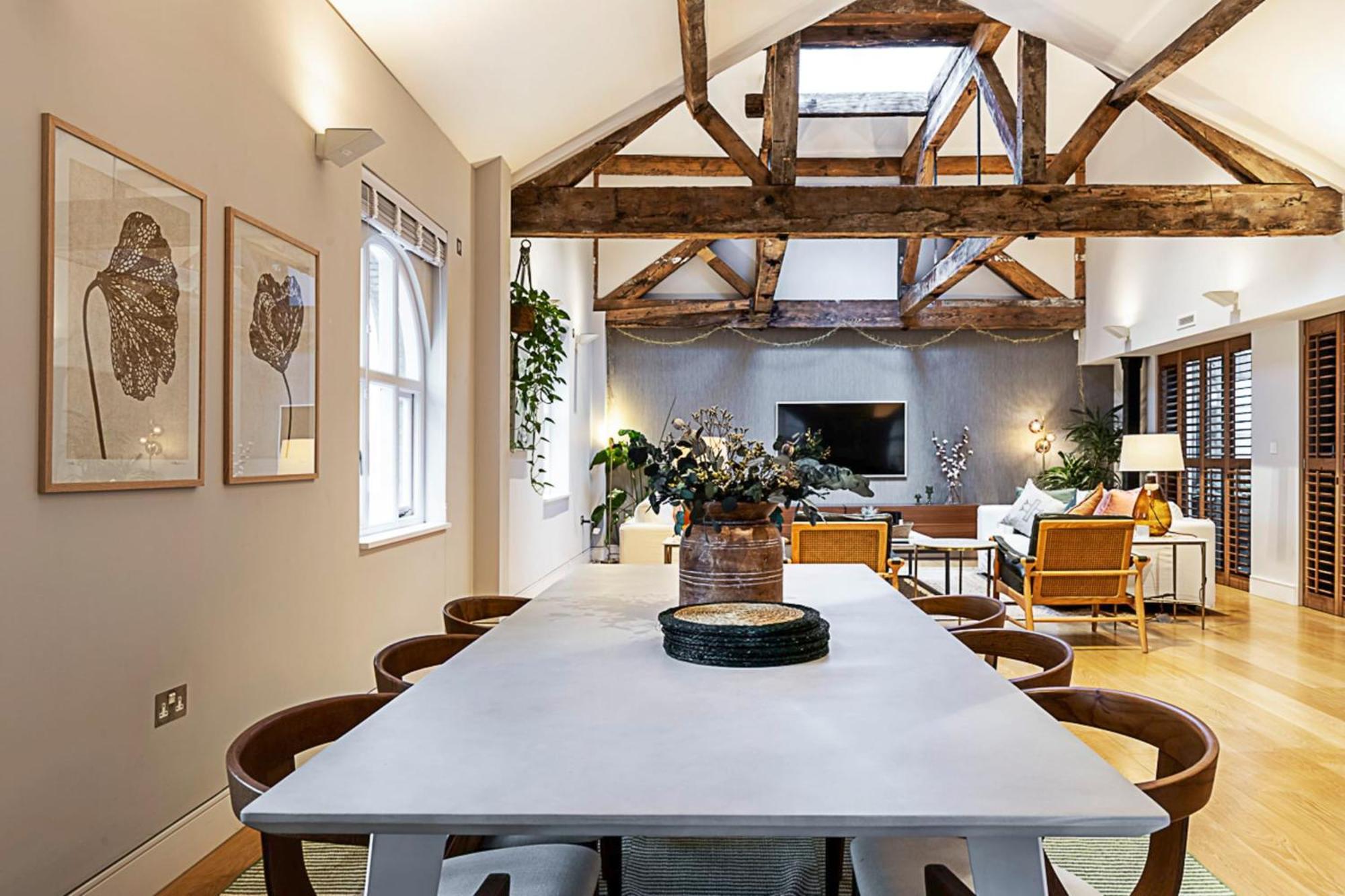 Holiday home Pepys House A Modern Touch Of History London
