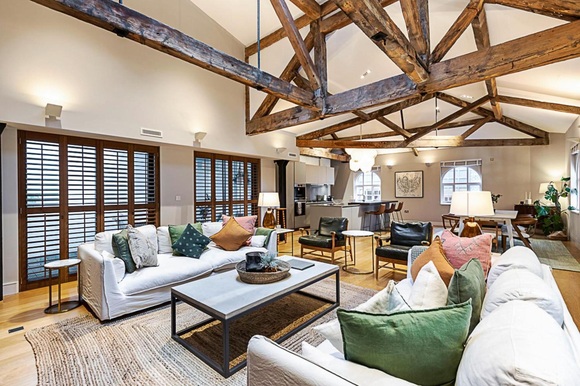 Holiday home Pepys House A Modern Touch Of History London