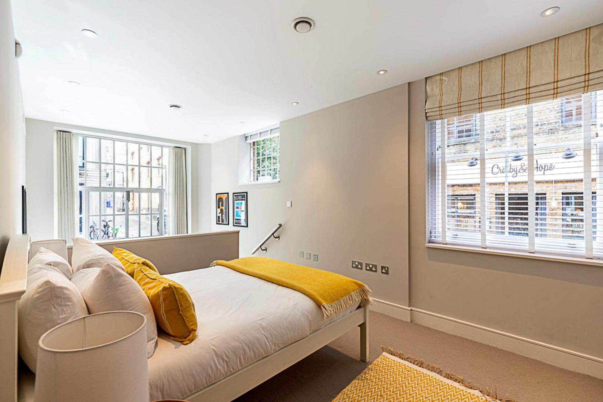 Ferienhaus Pepys House A Modern Touch Of History *