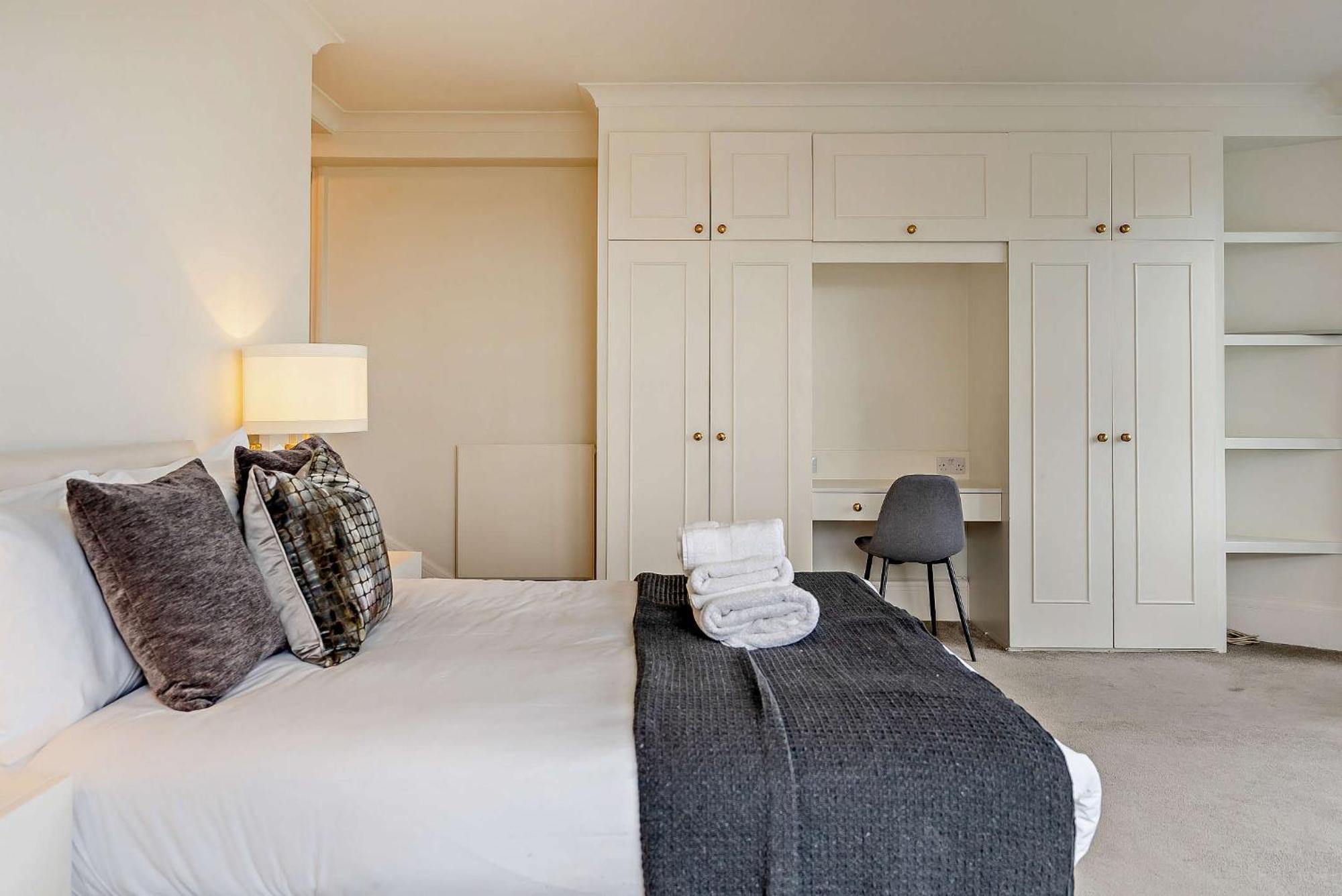 Strathmore Court Apartamento *