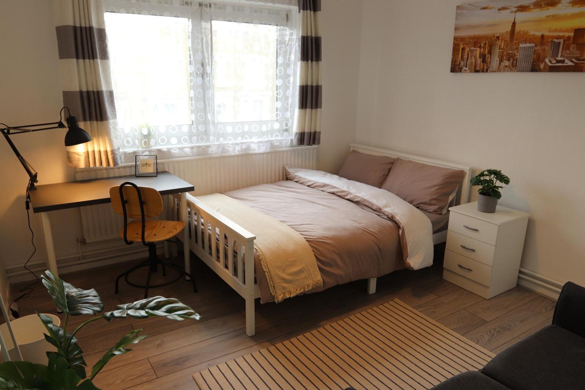 Bow House - Sleepylodge Guest house