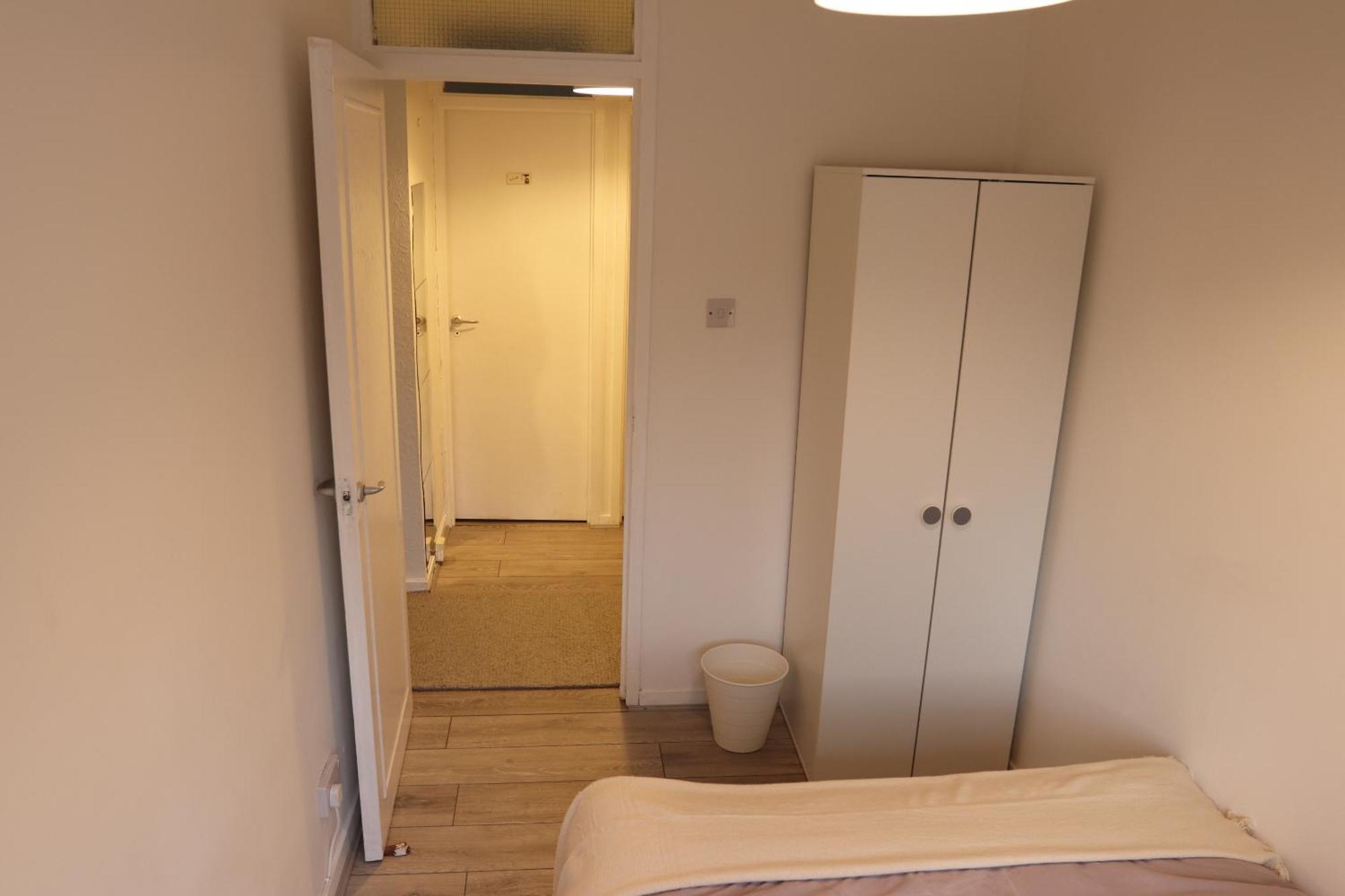 Bow House - Sleepylodge * London