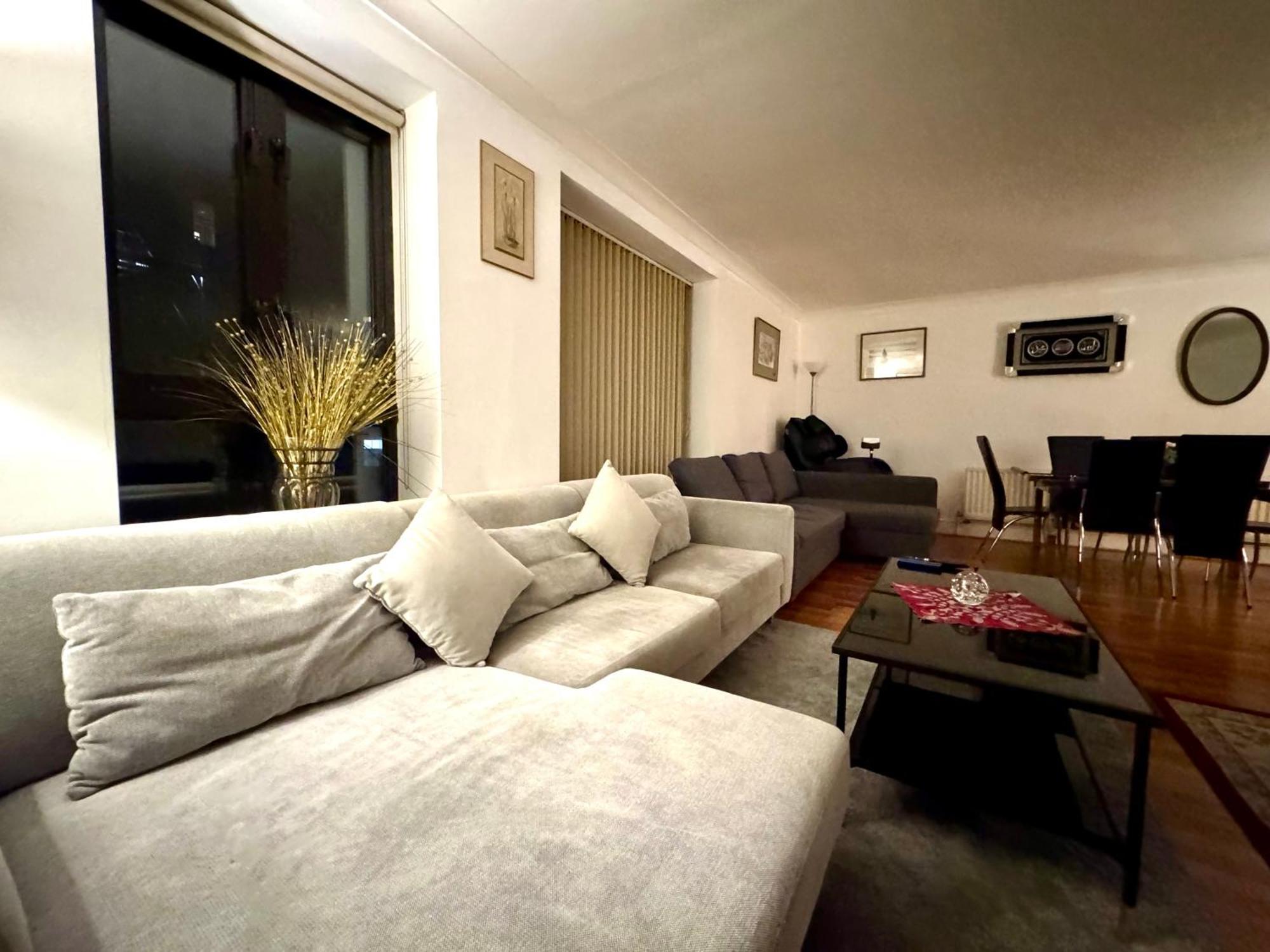 Lovely 2 Bedroom By Wild * Londen