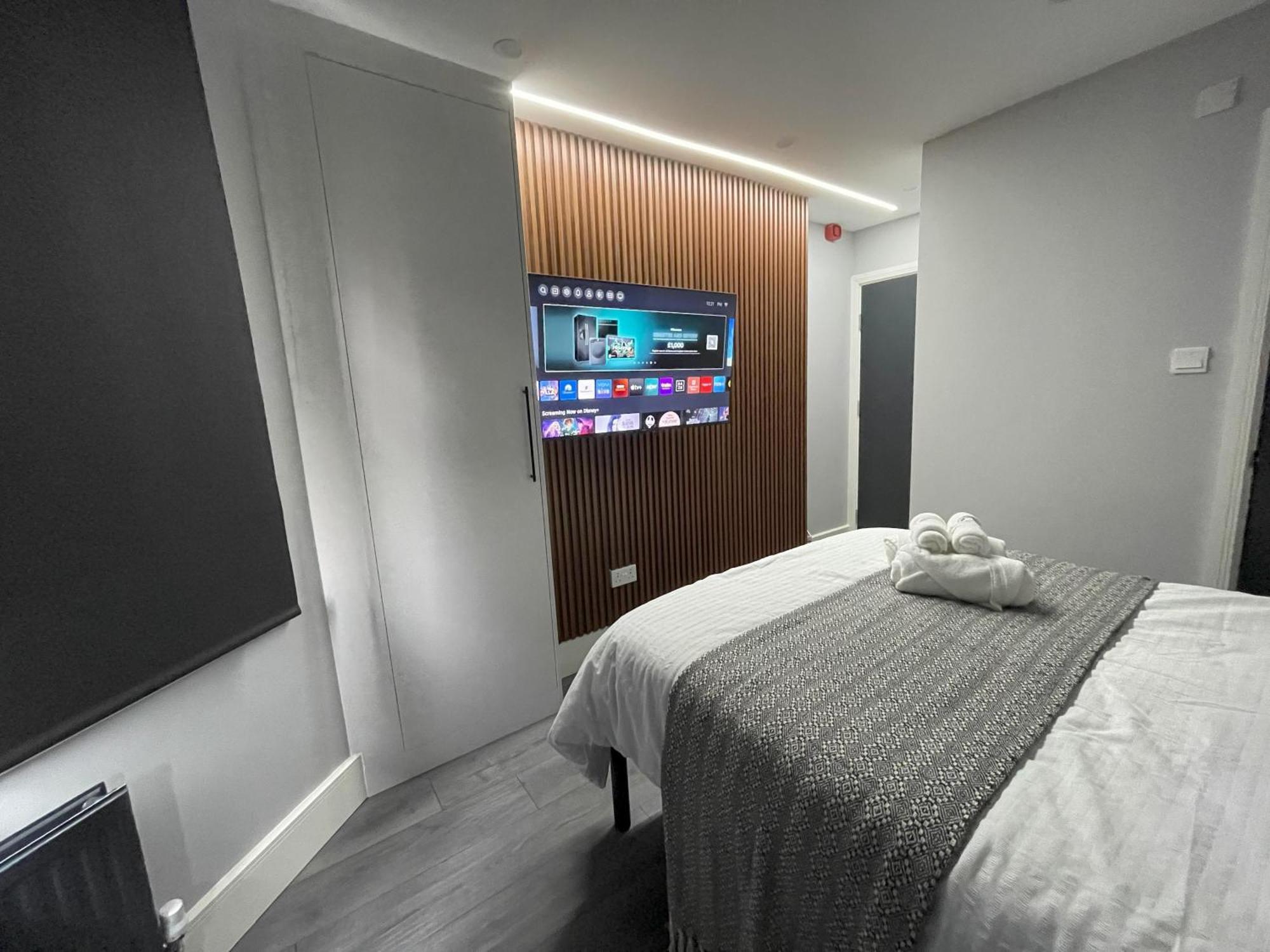 Luxury In Vibrant Area Accommodatie bij particulieren *