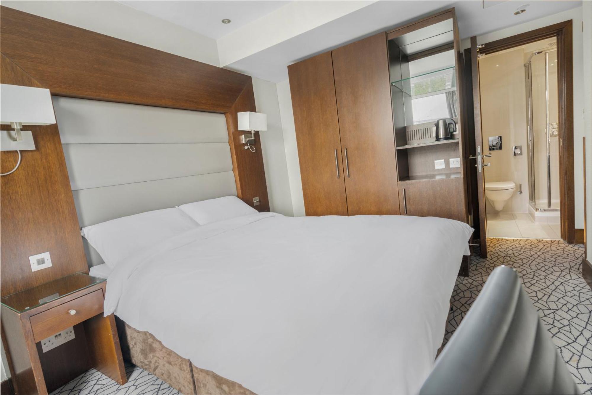 Lha Paddington London
