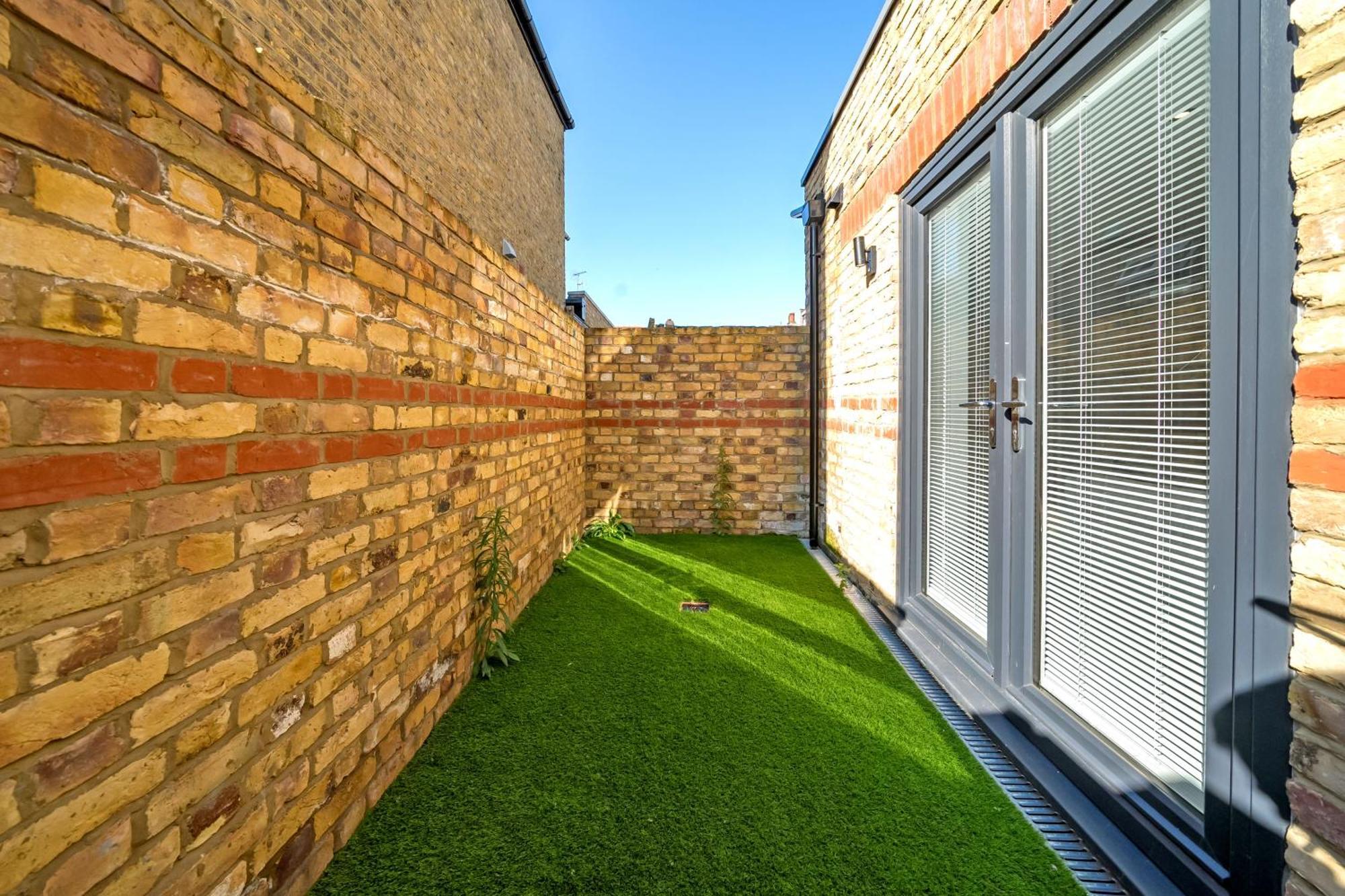 Amazing Bright 1bed Flat * London