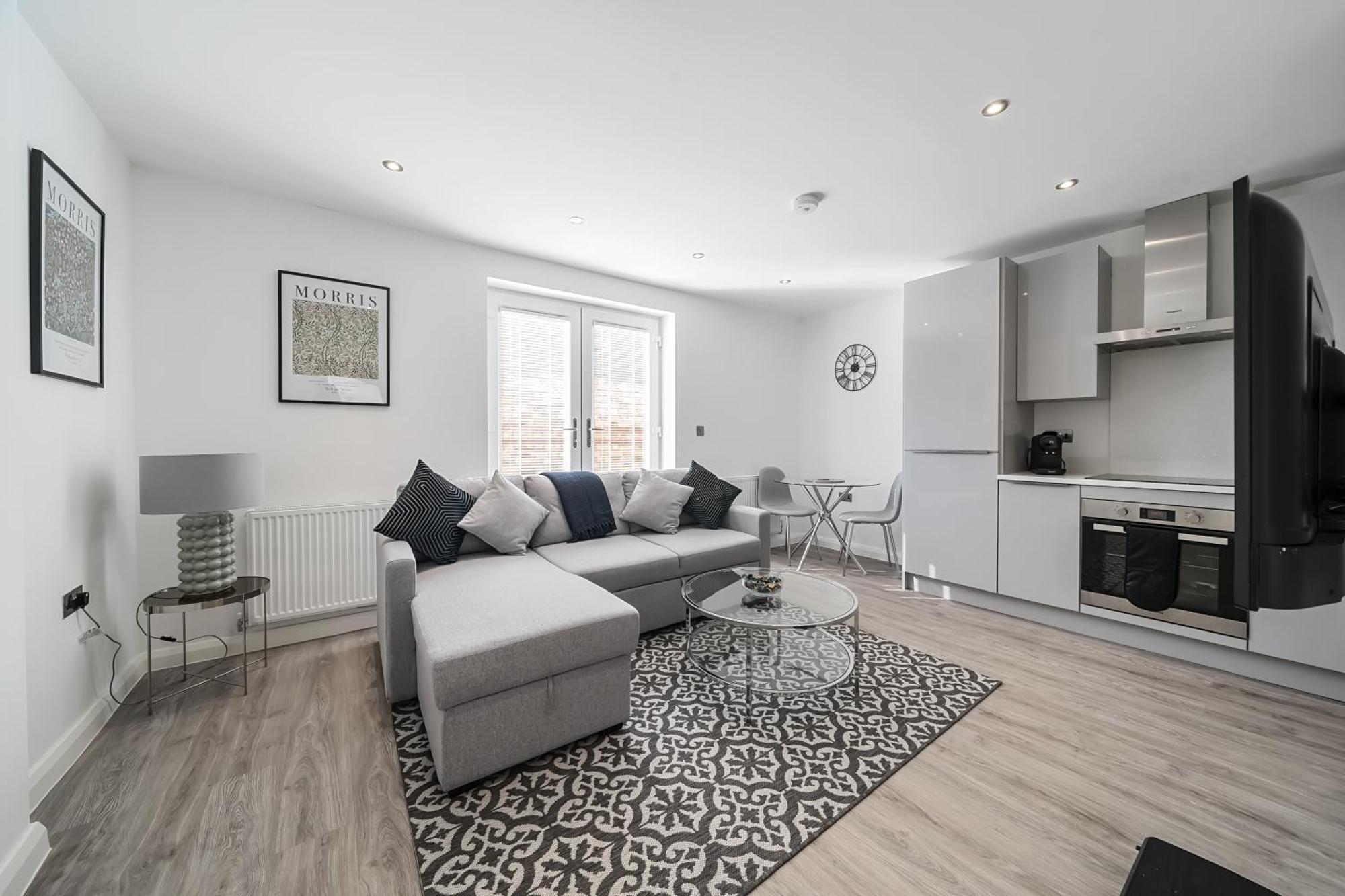 Amazing Bright 1bed Flat London