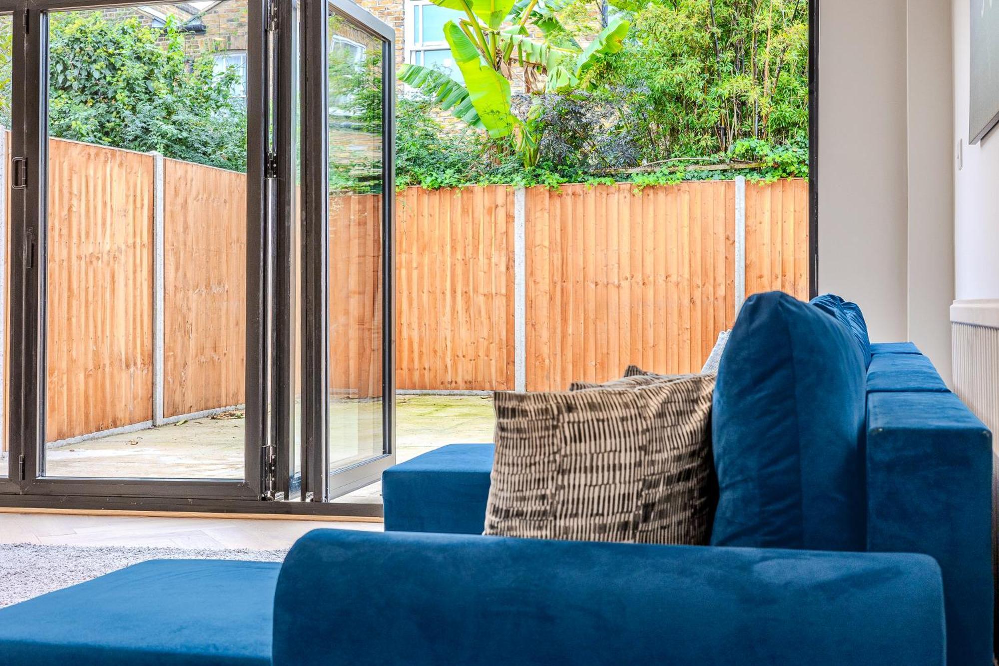 Battersea Spacious Perfect For Family And Groups With Free Parking Sleep 8 Ferienhaus London