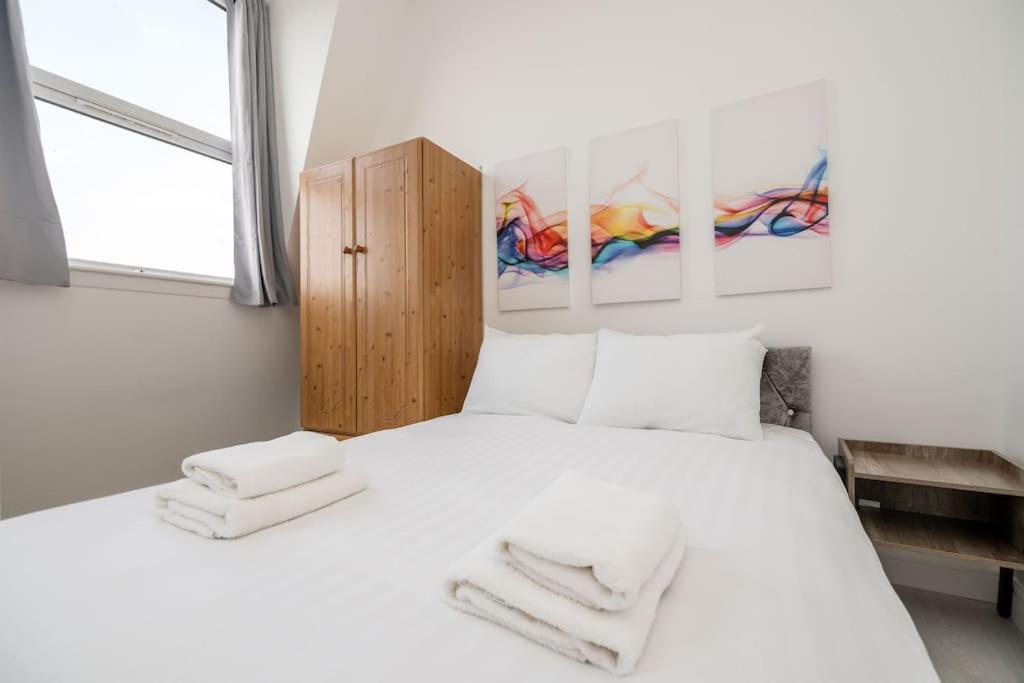 Apartamento Cozy 2-bedroom Flat In West