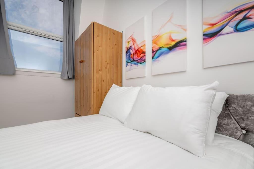 Apartamento Cozy 2-bedroom Flat In West