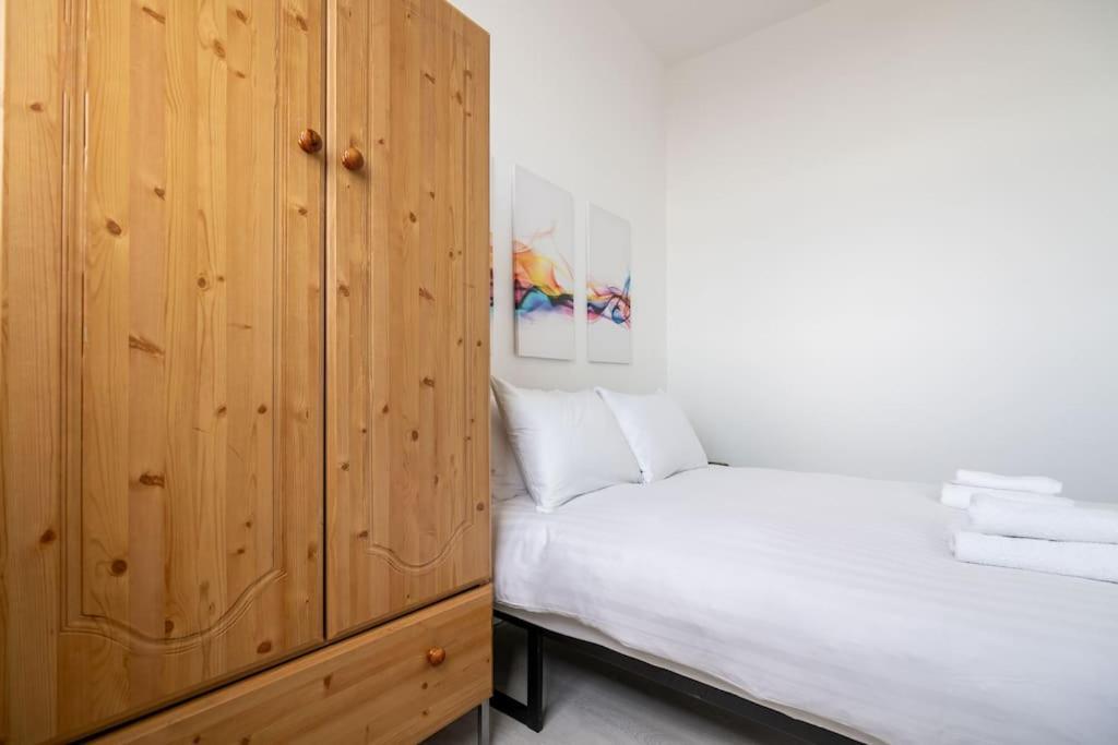Apartamento Cozy 2-bedroom Flat In West *