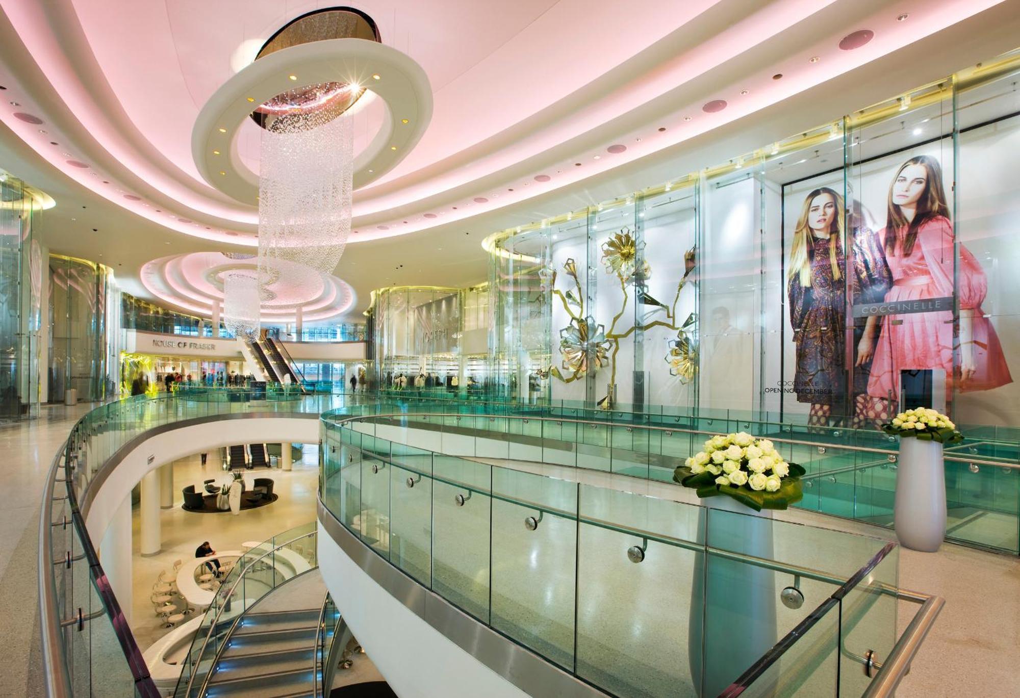 Apartment Luxury 2-Bed 2-Bath Apartment -White City -Steps To Tube Station *