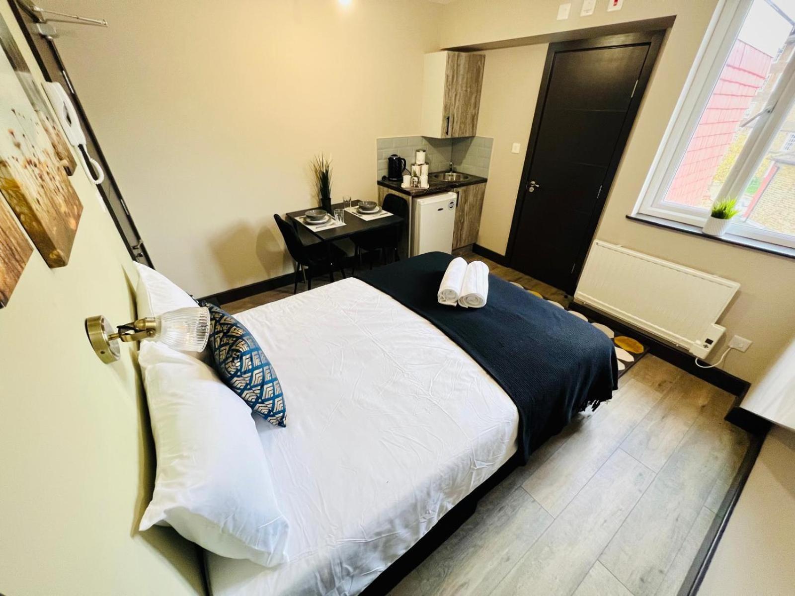 Luxury Flats In London, Ideal For Tourists Apartment