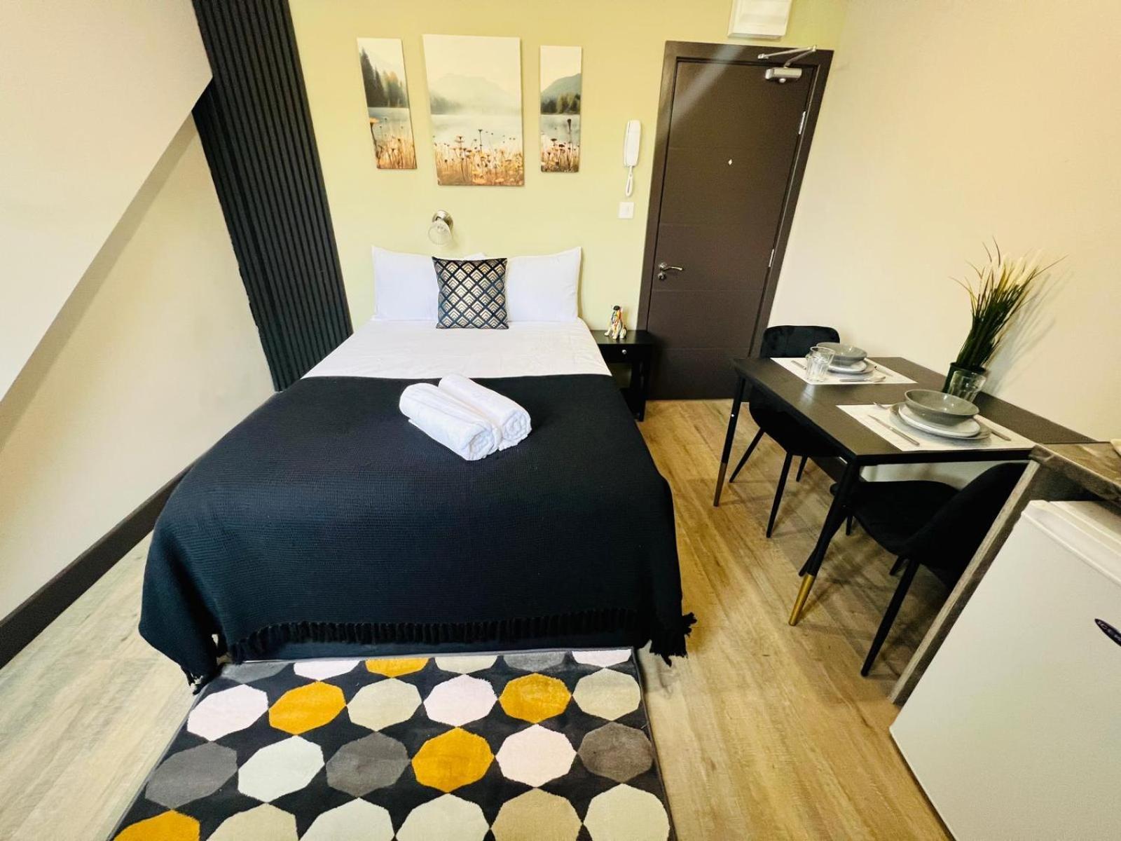 Luxury Flats In London, Ideal For Tourists Apartment
