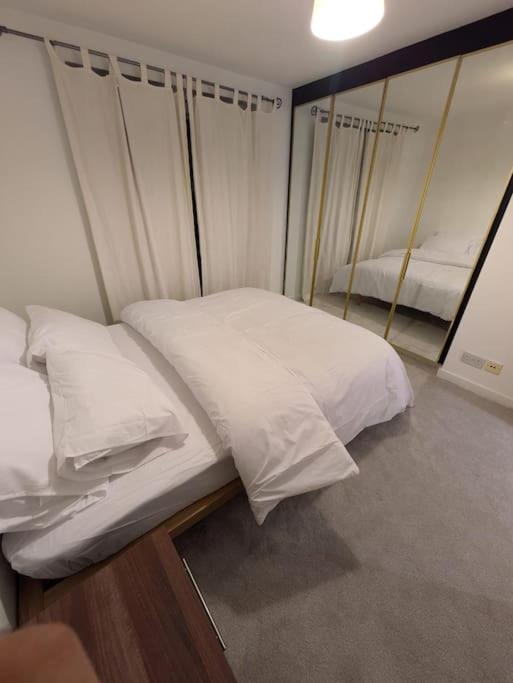 Luxury Two Bed Flat Heart Of Fulham Londres