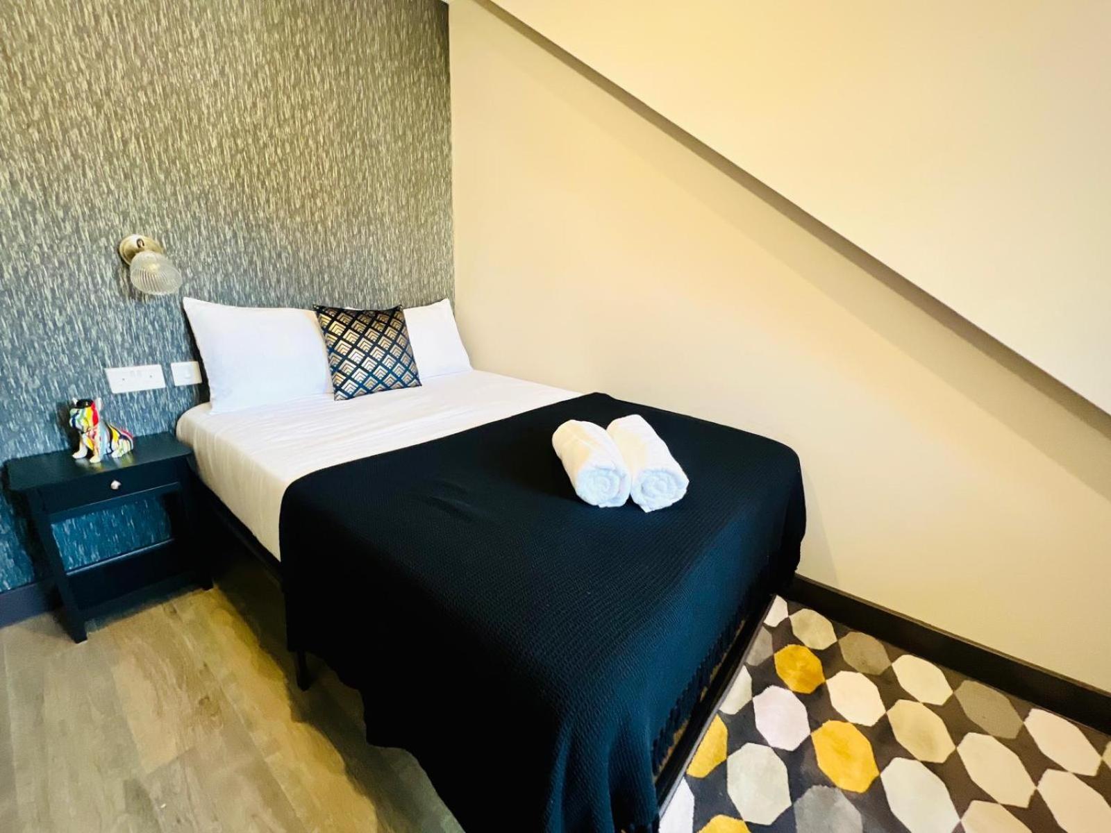 Luxury Flats In London, Ideal For Tourists Apartment *