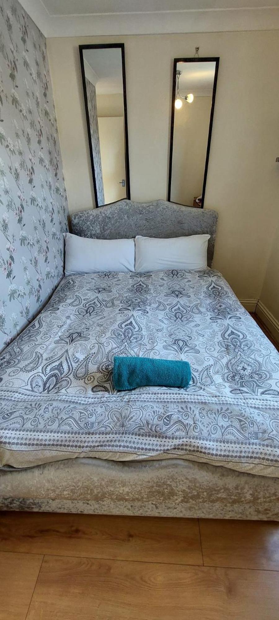 Apartamento Two Bedroom Flat St Andrews Road Londres