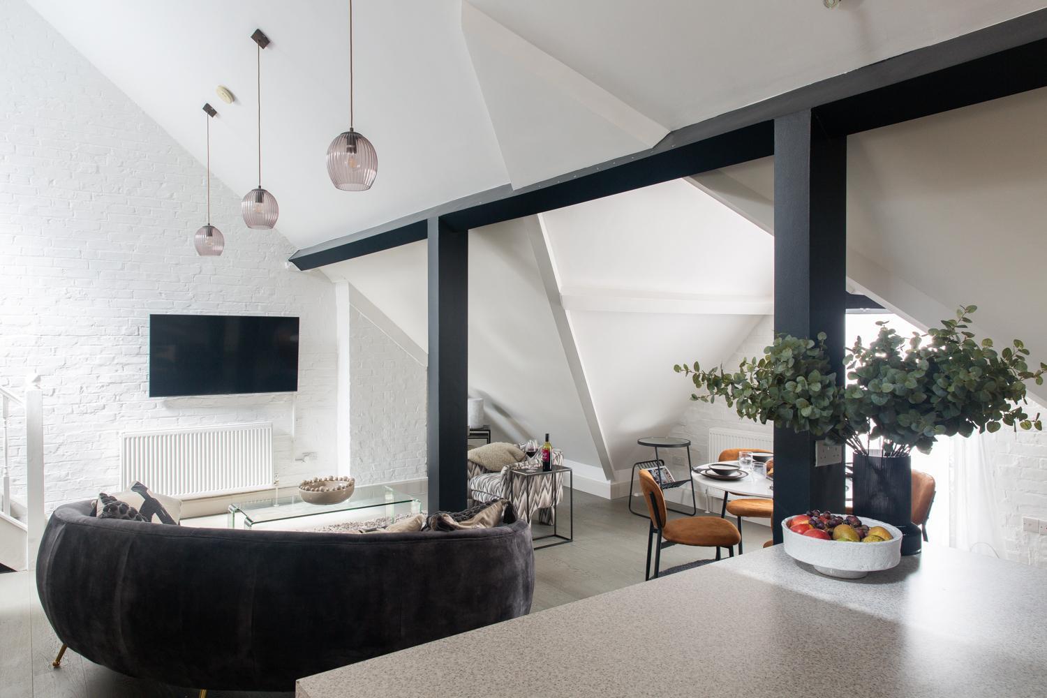 Mayfair Loft Apartment! London