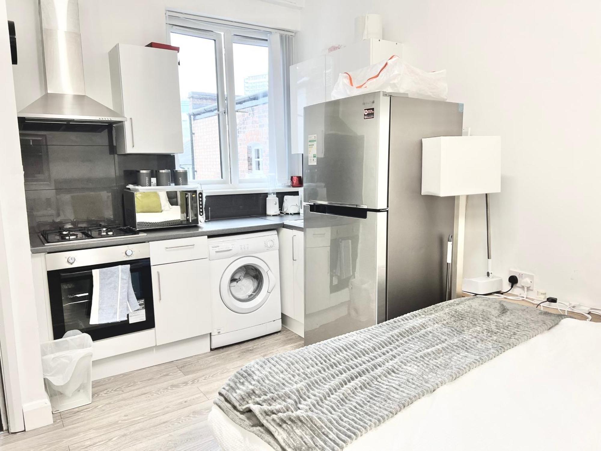 Complete Flat Netflix And Fast Wifi Appartement