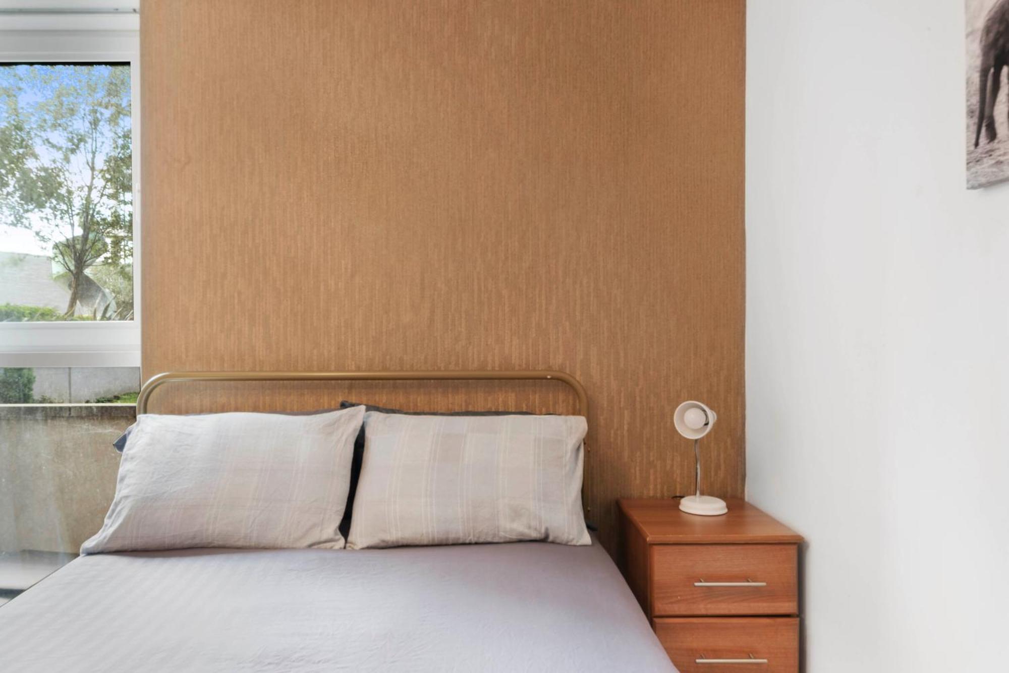 Apartment Cosy Modern1 Bed Apartment, By Excel London, Airport & O2 London