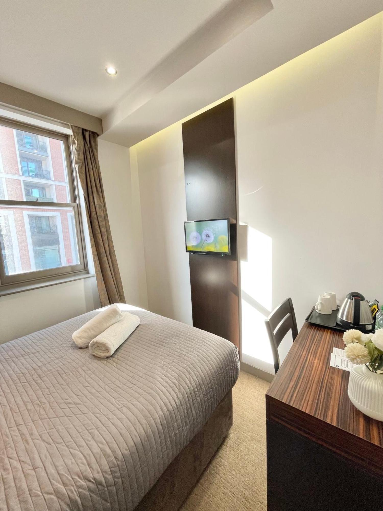 Hotel Maitrise 3*