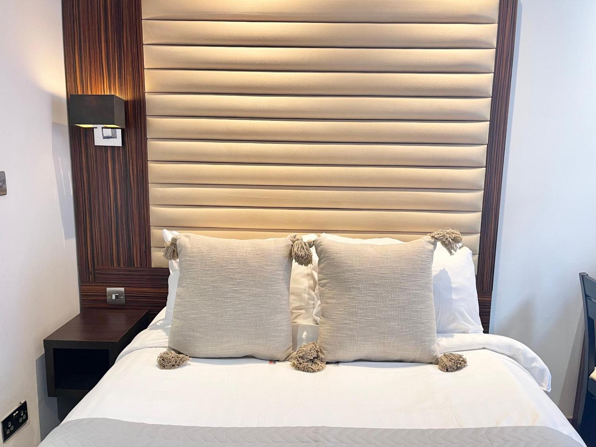 Hotel Maitrise 3*
