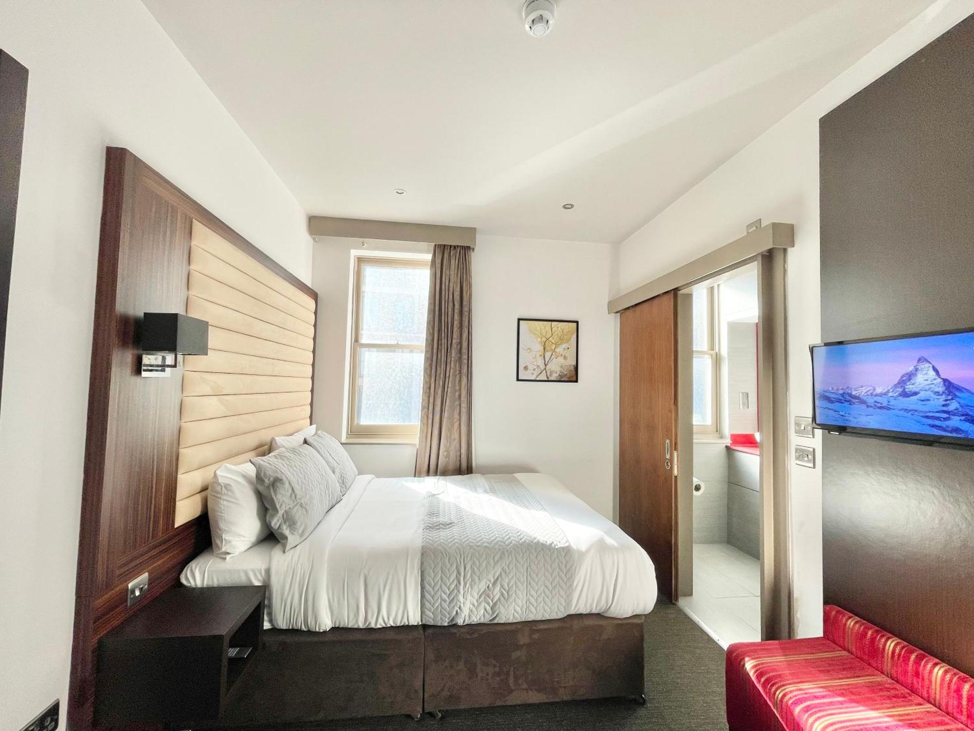 Maitrise Hotel