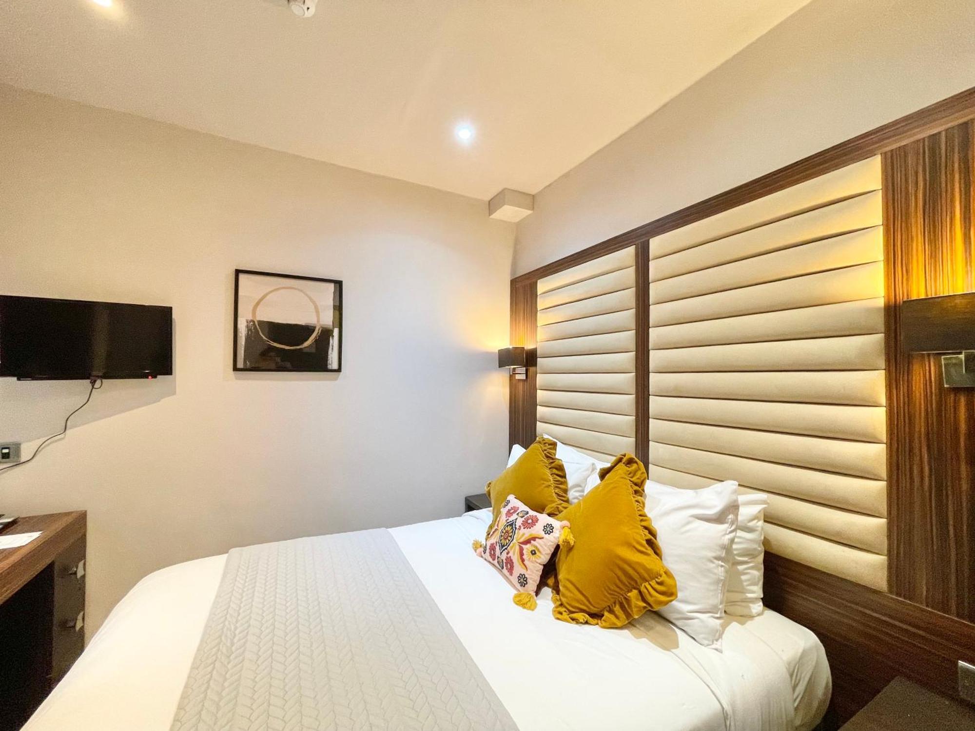 Maitrise Hotel 3*